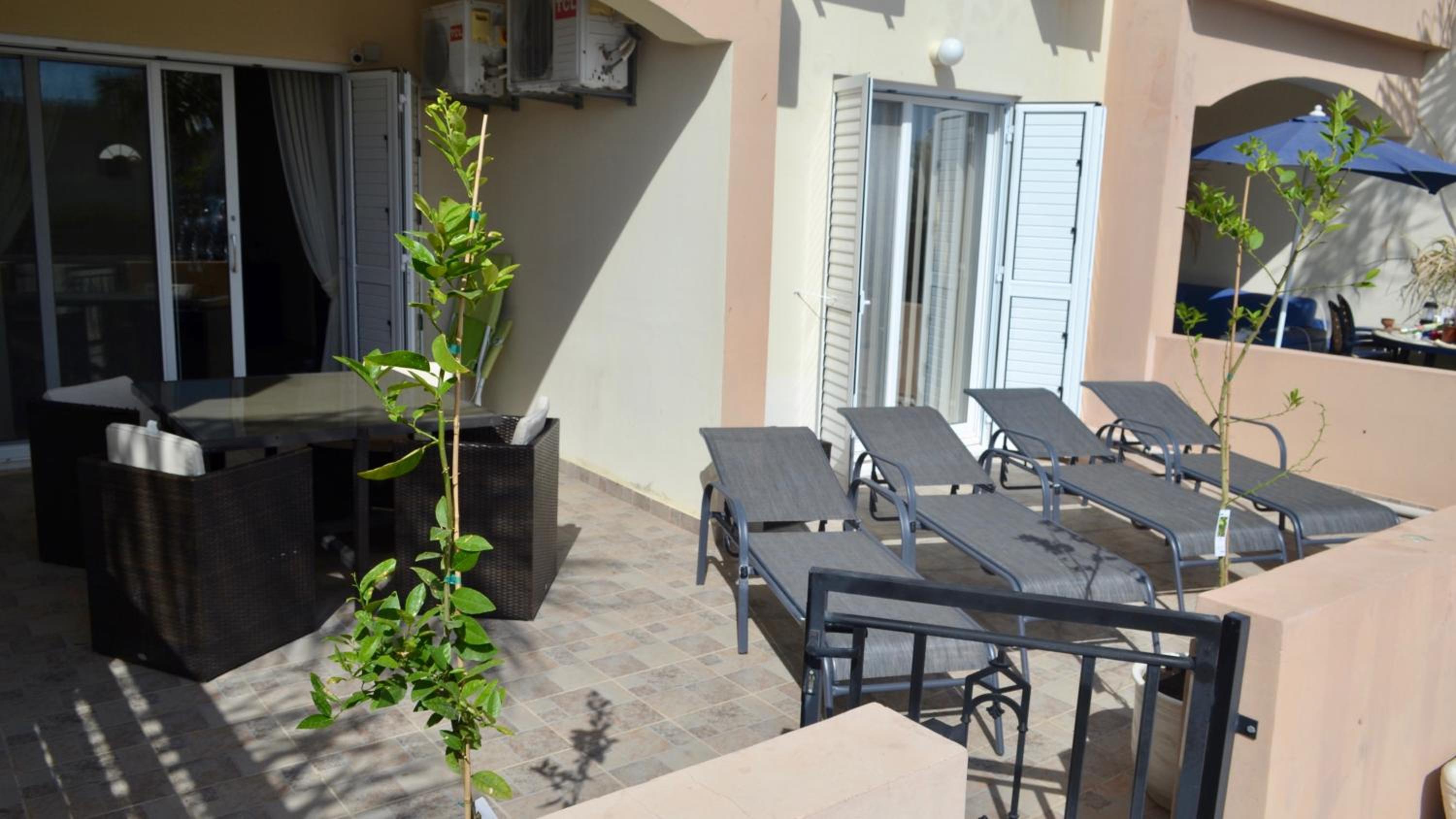 Sun Island Apartments Paphos