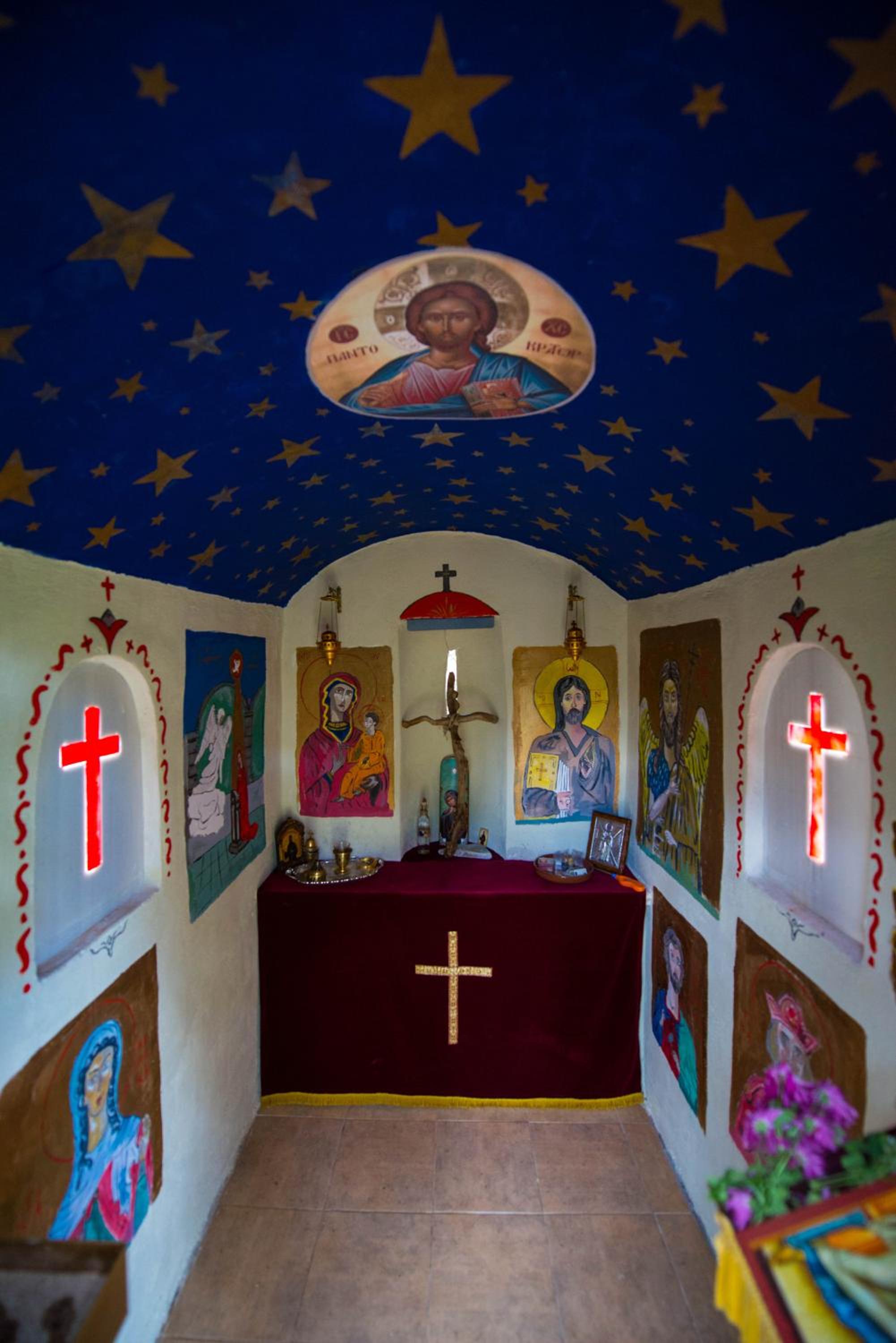 Photo 8