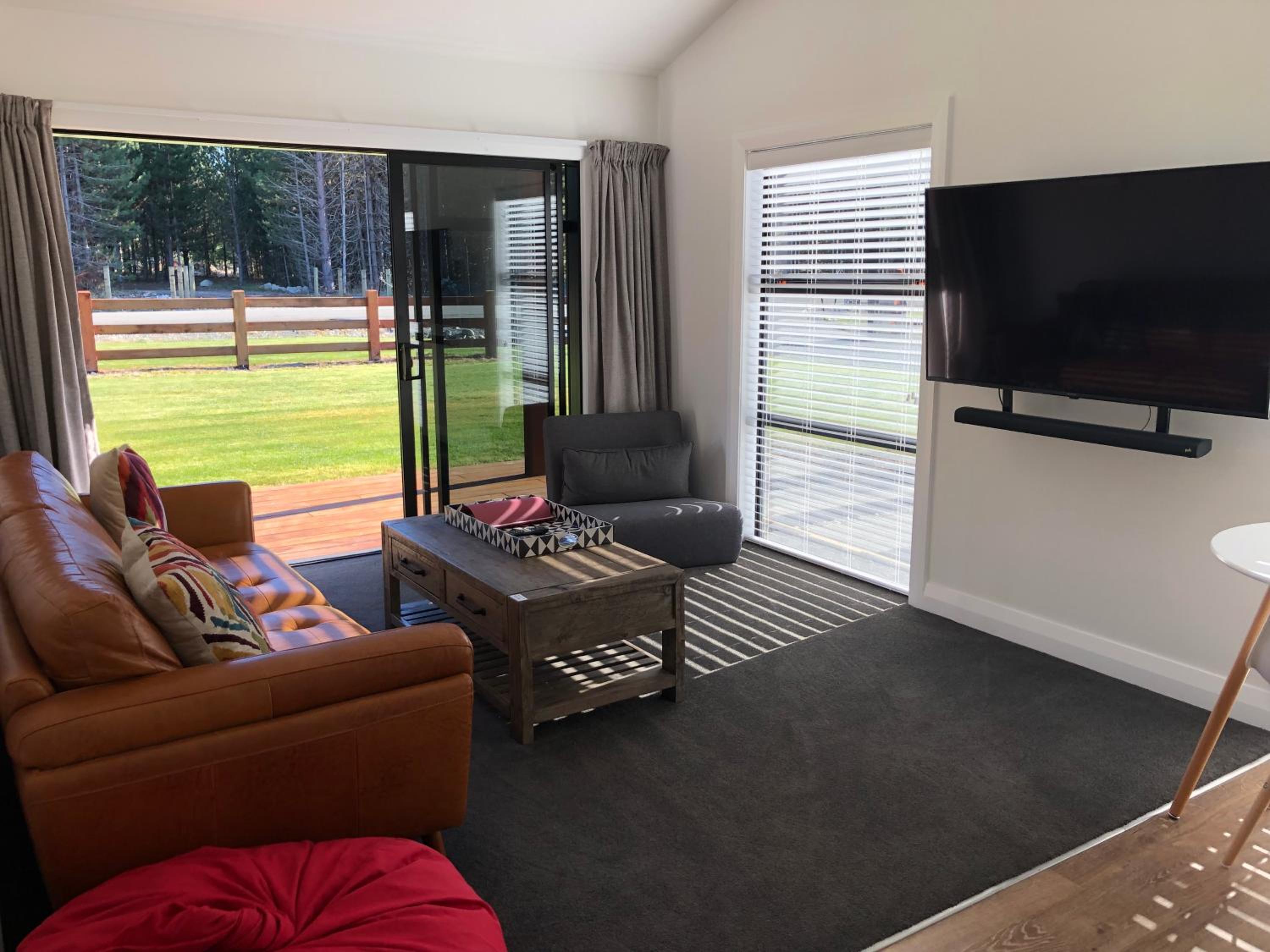 Twizel - Arohanui Cottage view 2