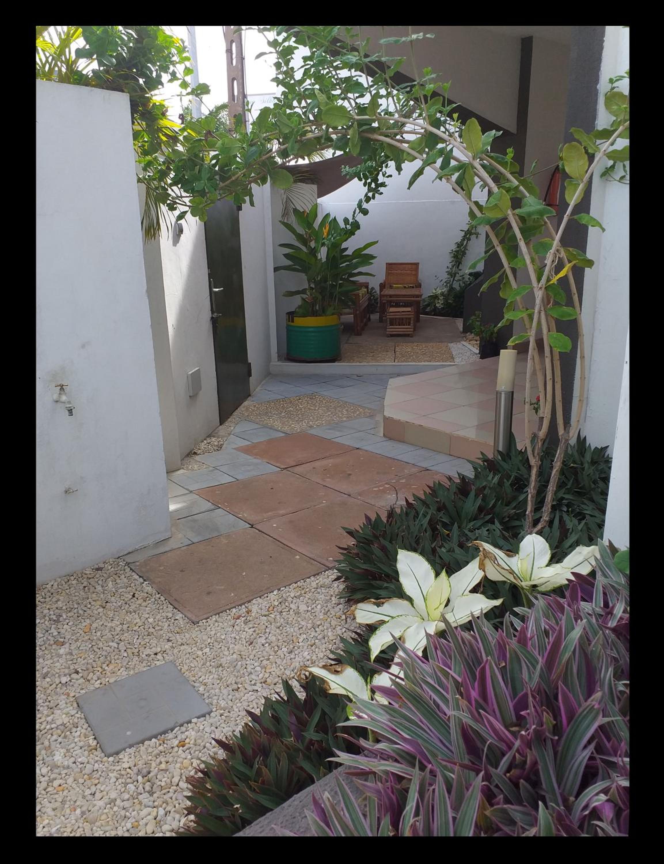 KARLS guesthouse - Property Image 7
