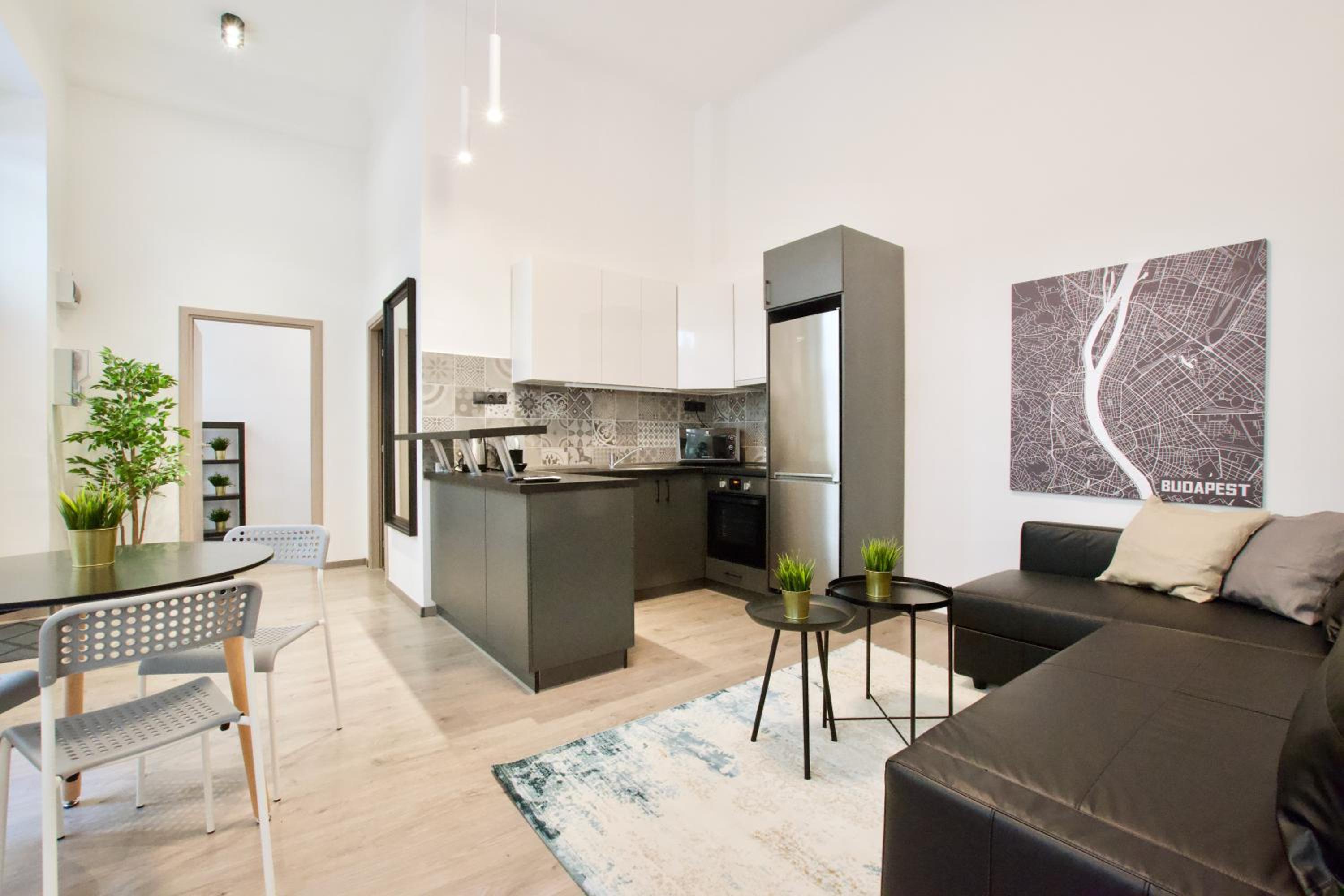 Standard Apartment by Hi5 - Rákóczi út 23