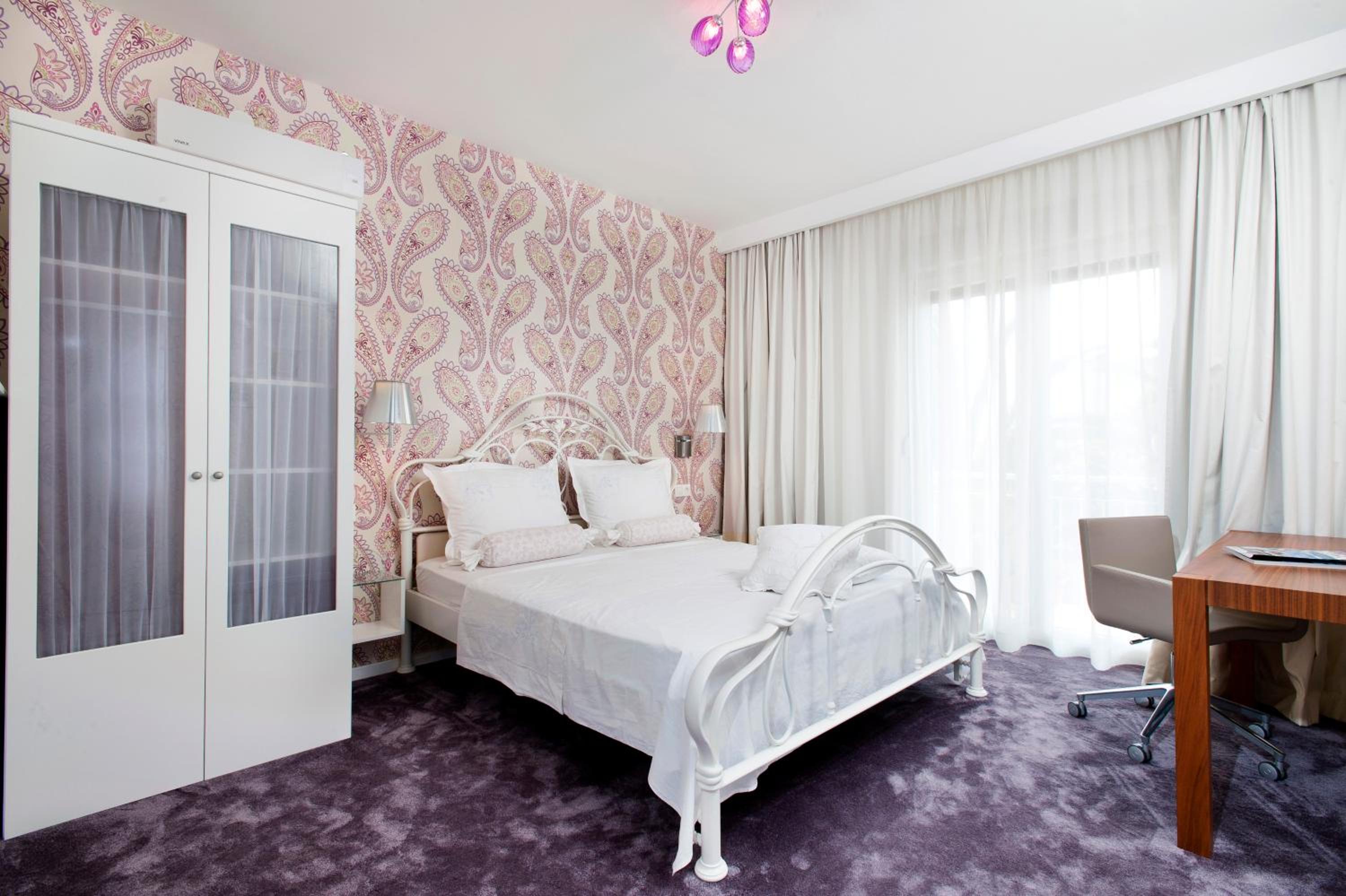 Boban Luxury Suites