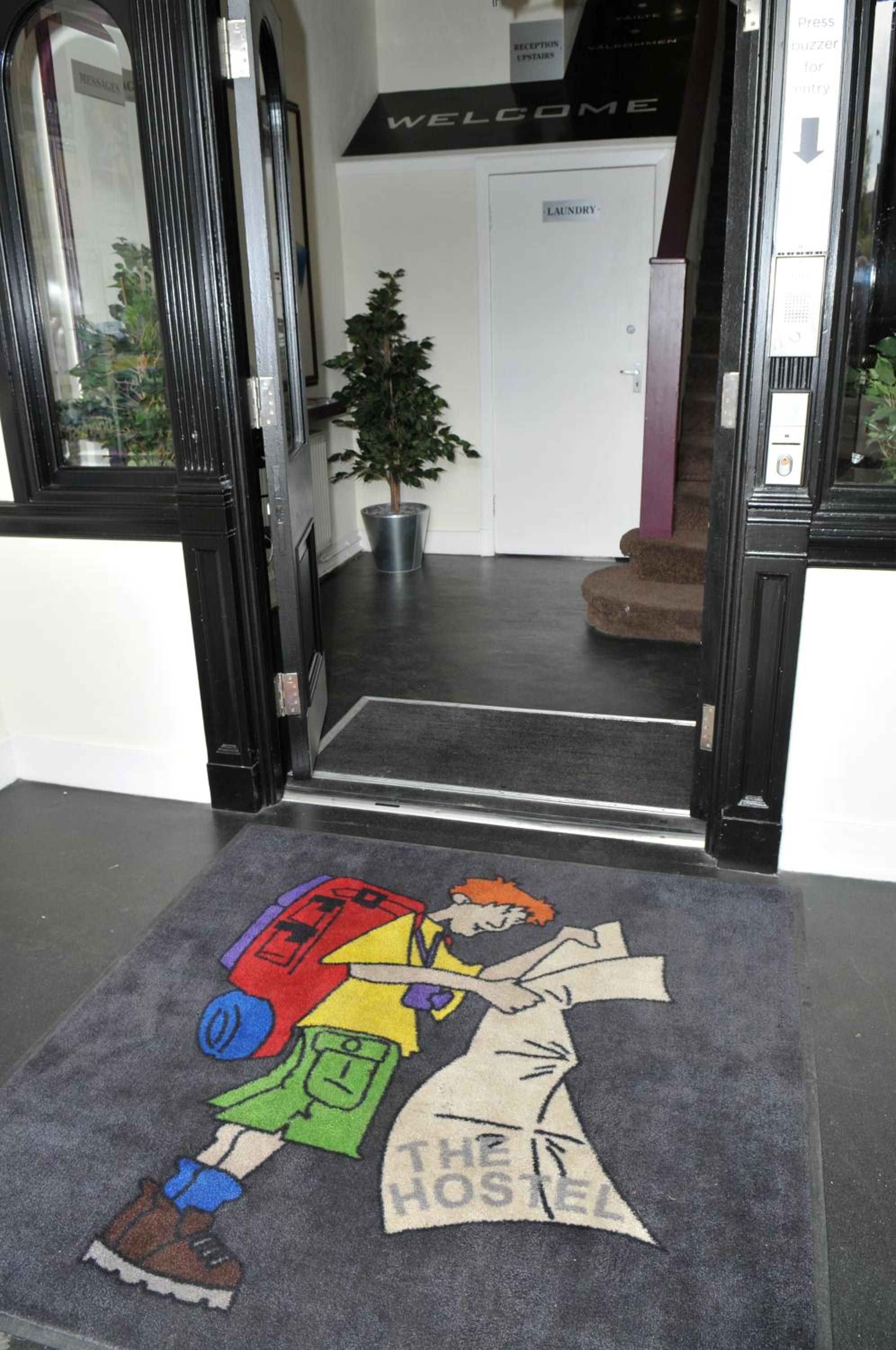 Photo 32