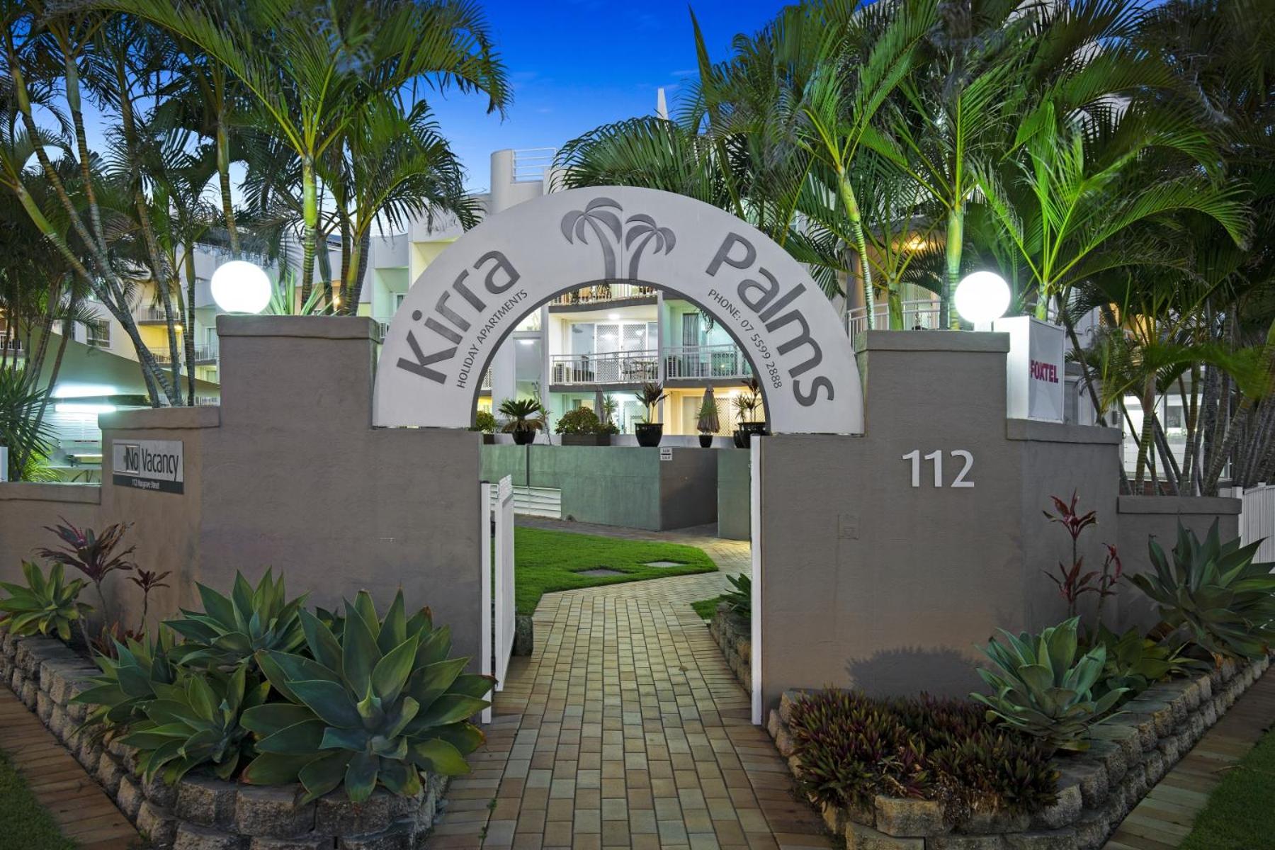 Kirra Palms Holiday Apartments-0