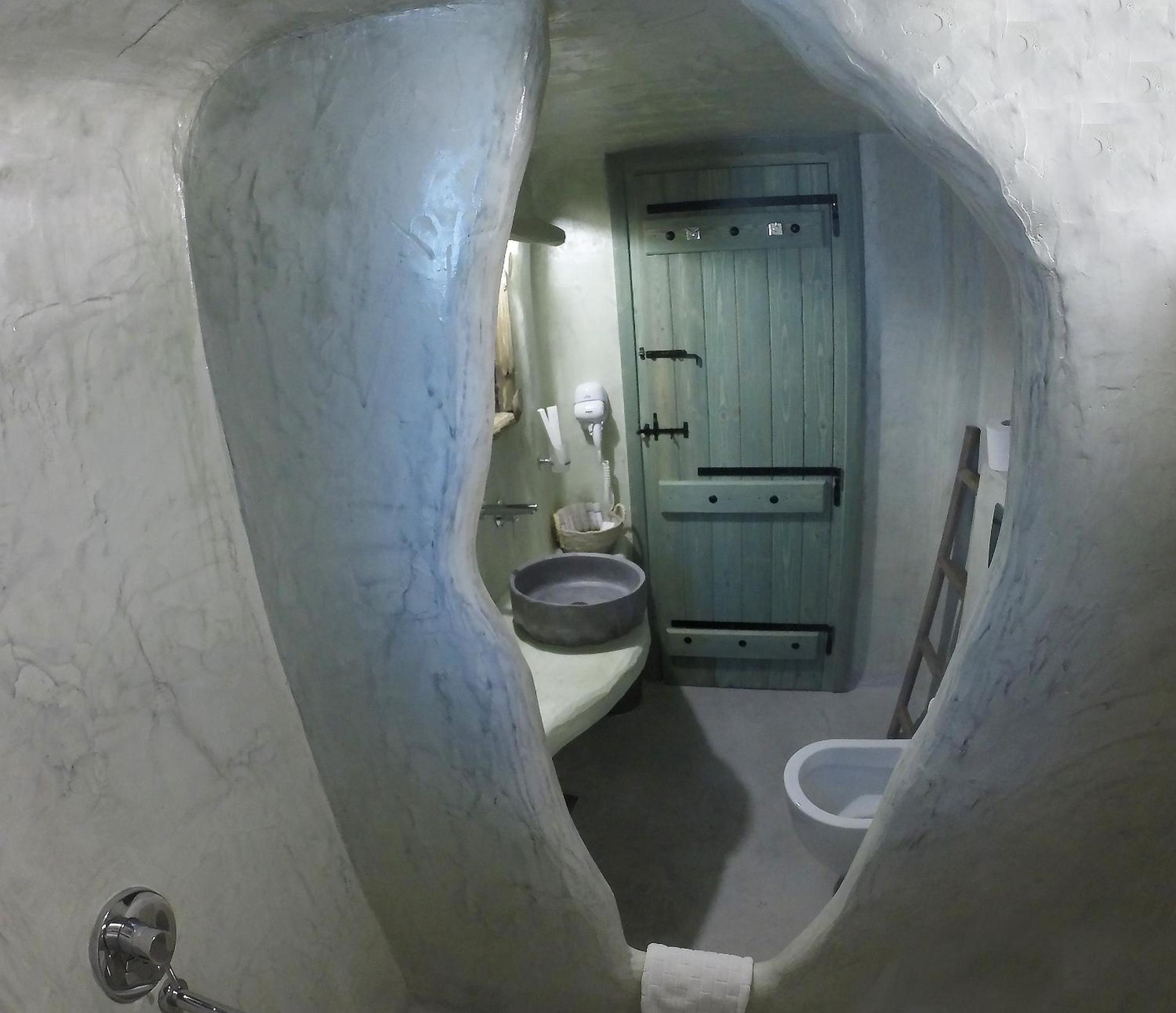 Photo 42