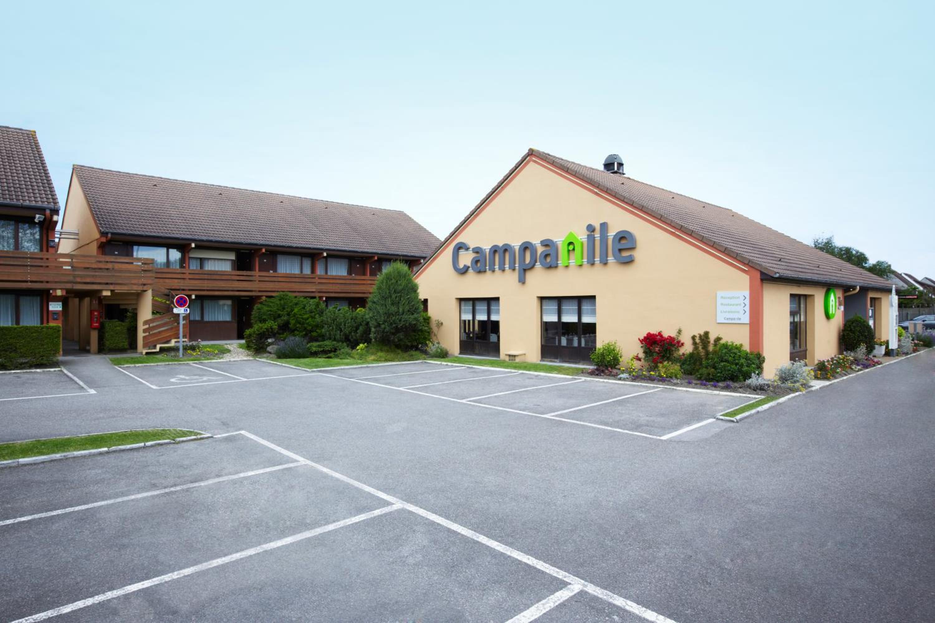 Calais Vacations - Campanile Calais - Property Image 9