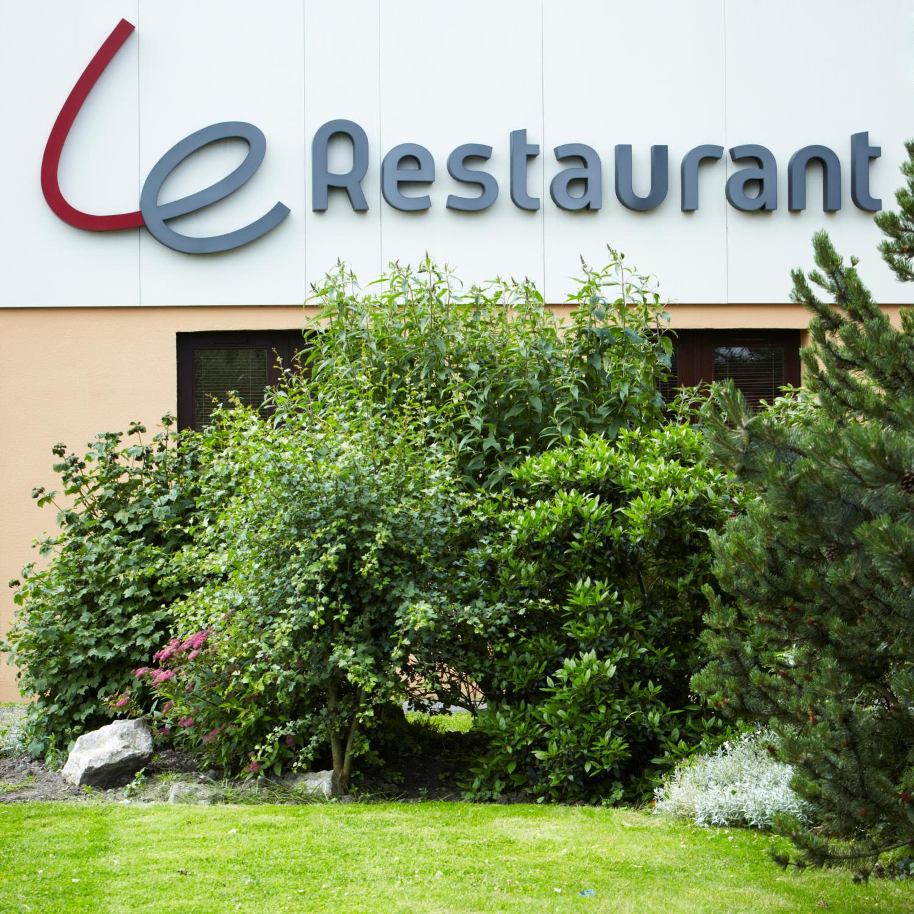 Calais Vacations - Campanile Calais - Property Image 7
