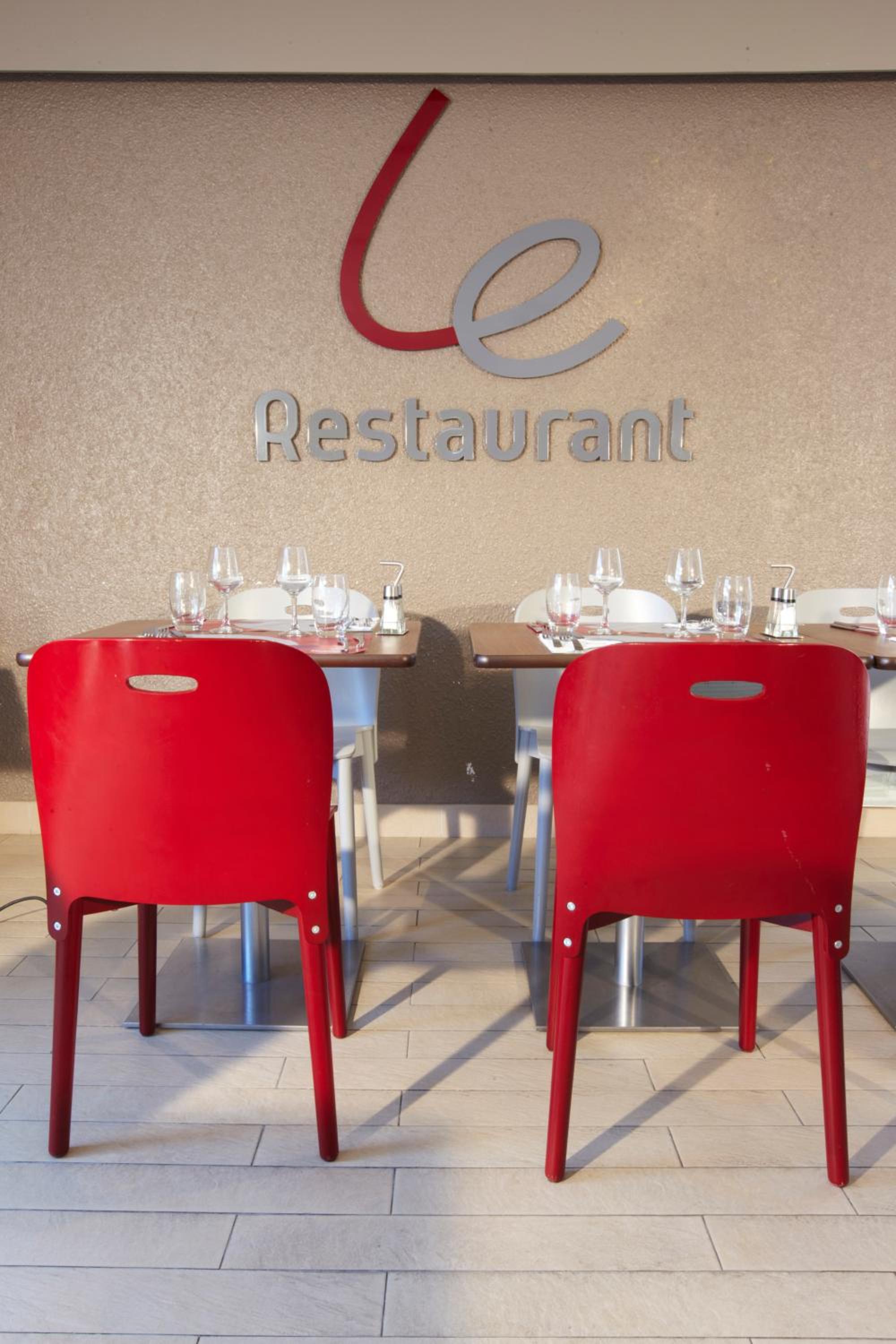 Calais Vacations - Campanile Calais - Property Image 1
