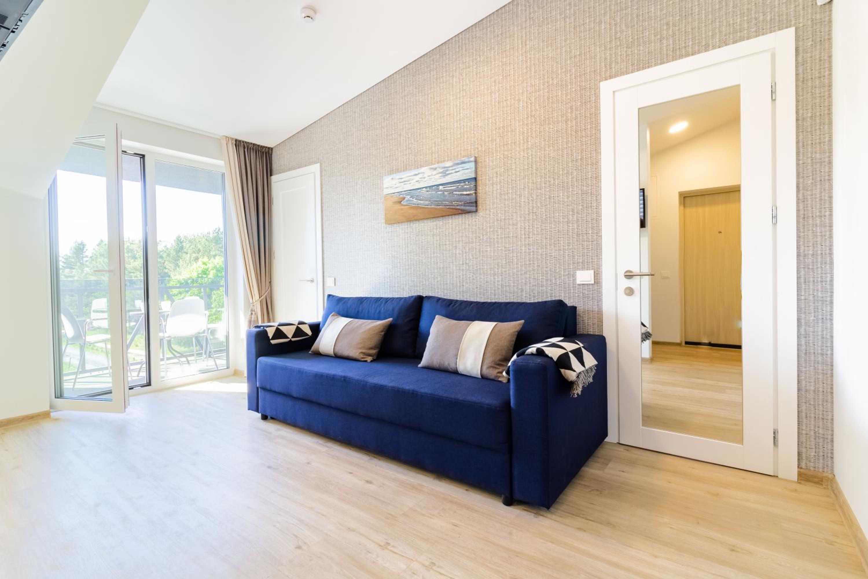 Sunny Pines Apartment