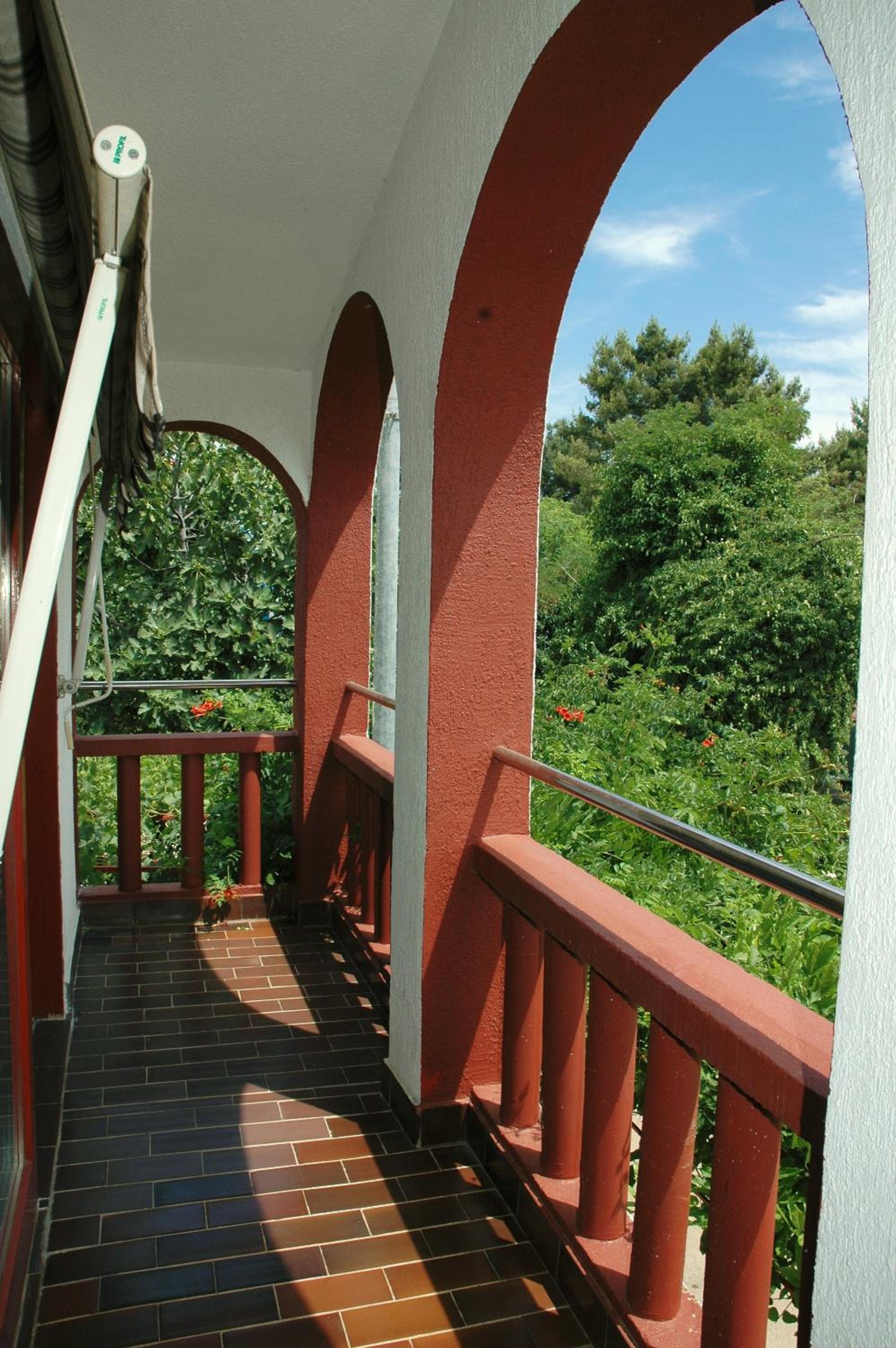 Photo 43