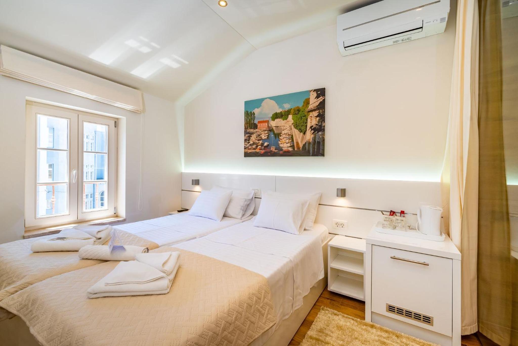 Idassa Palace rooms