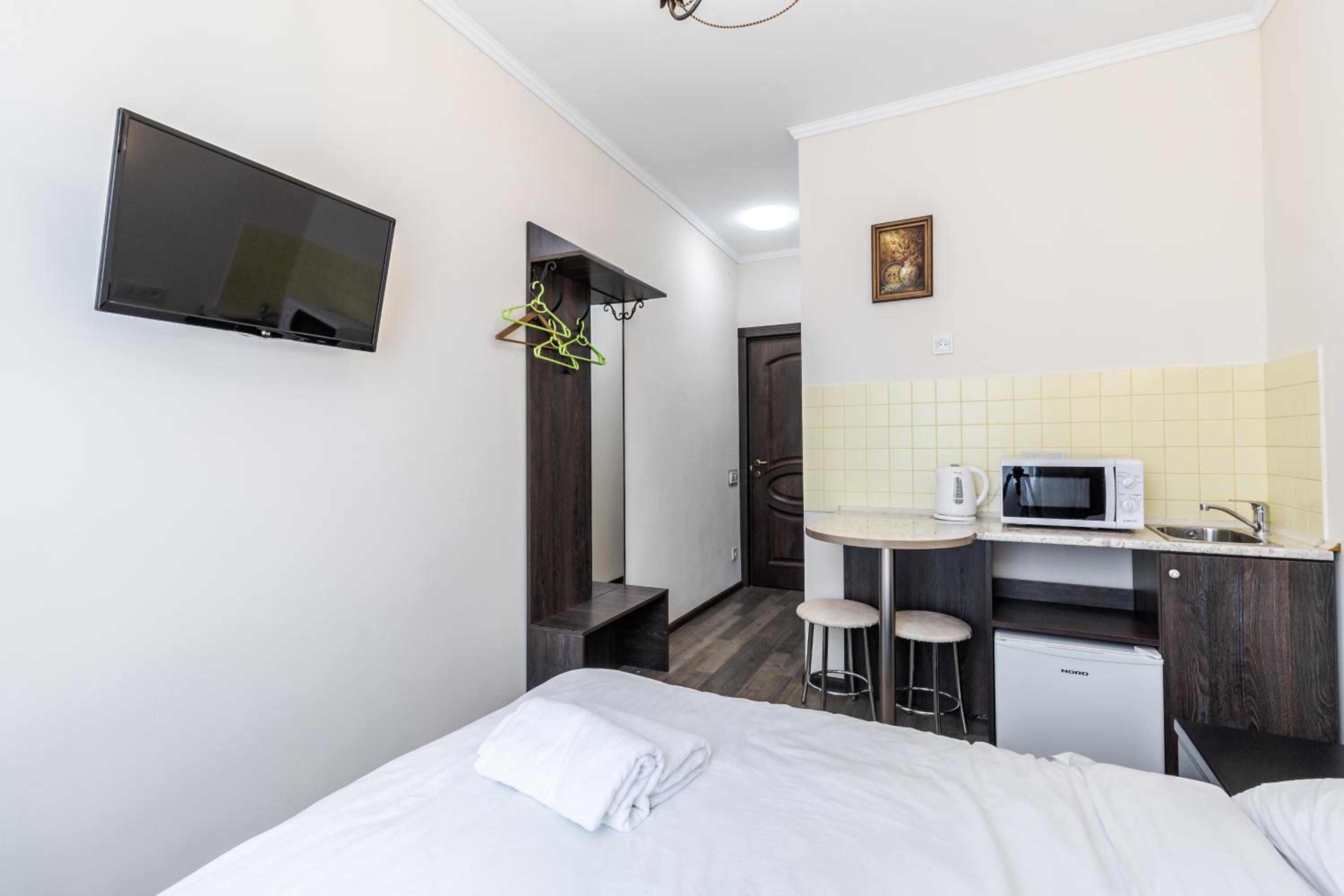 Opera House Apartment 2
