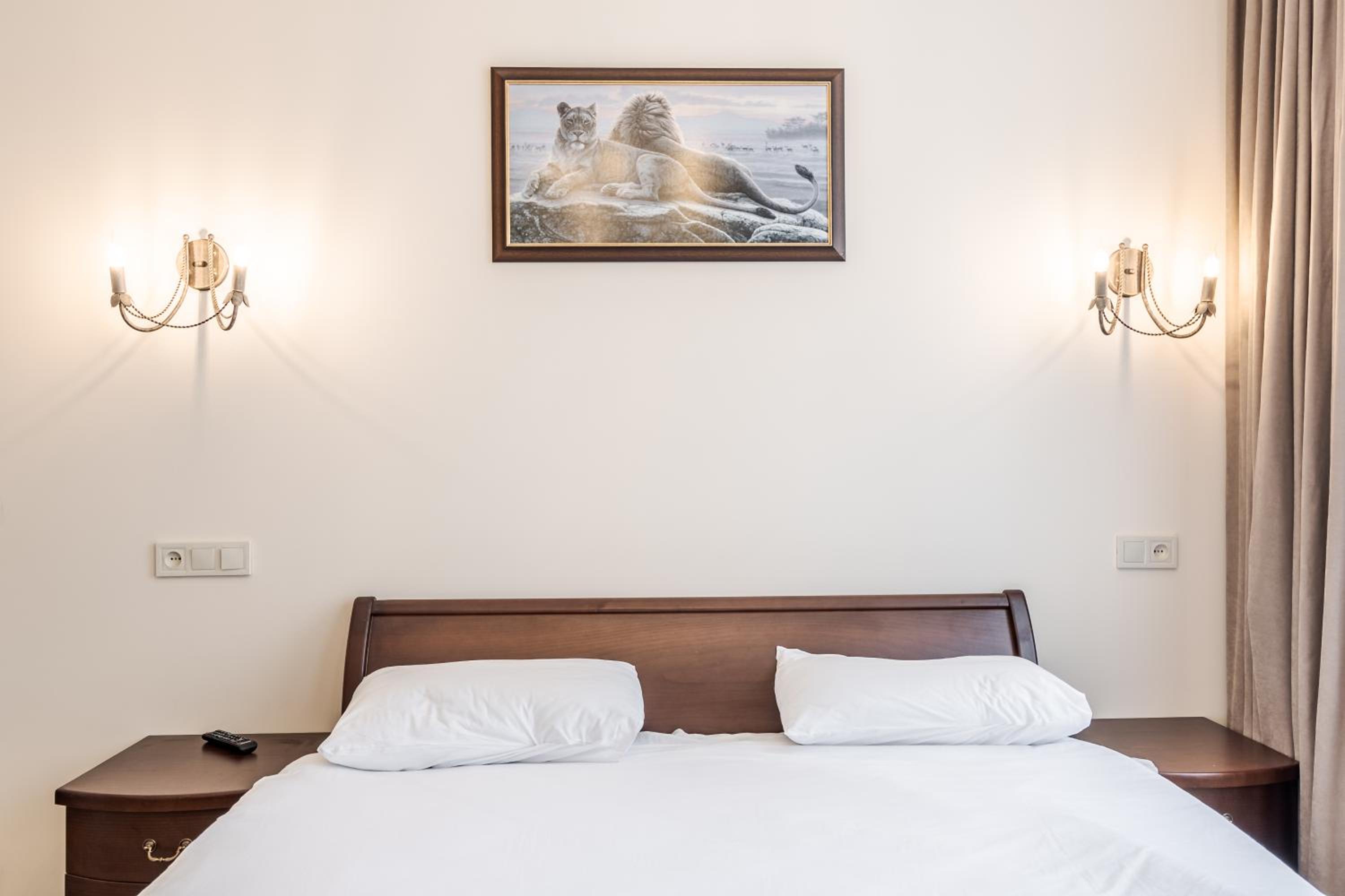 Opera House Apartment 1