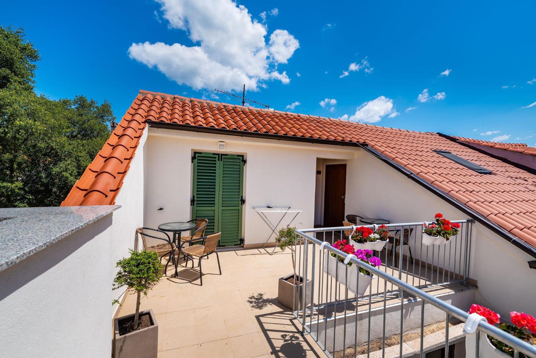 Hotel Idassa Atrium rooms - Image 1