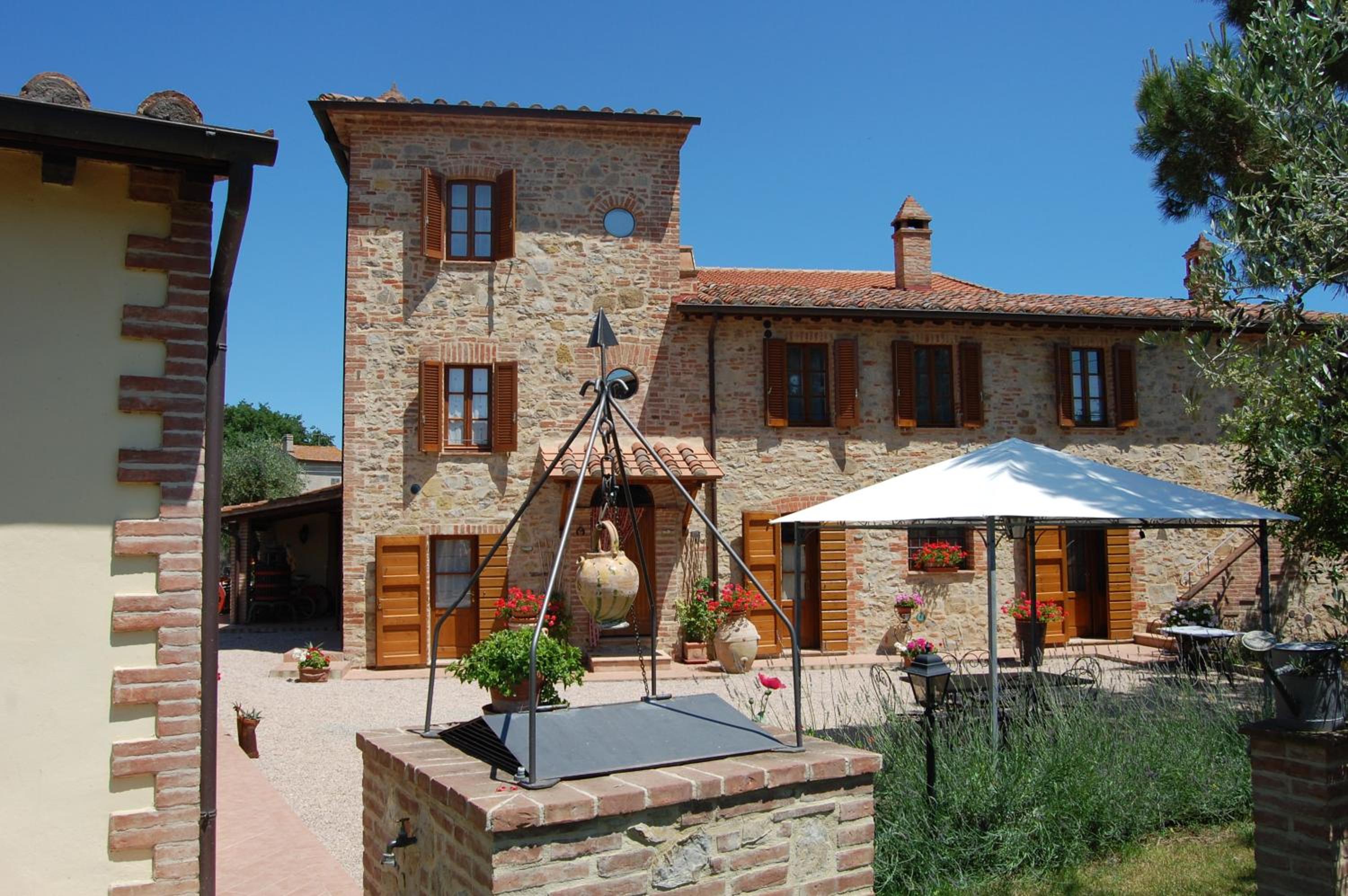 Agriturismo Podere Ranciano Alto view 4