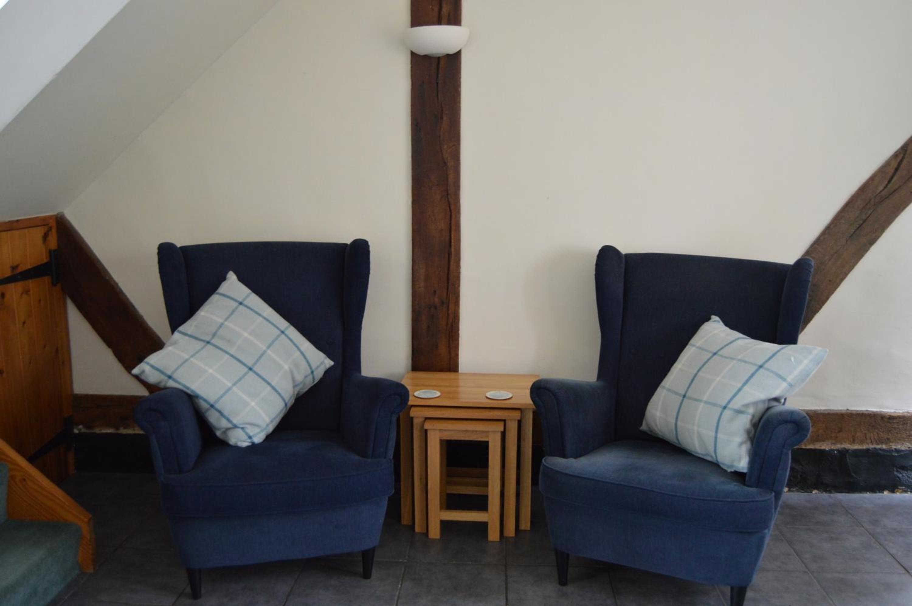 Whitewells Farm Cottages - 7 exceptionally well appointed pet friendly barn conversions set in 10 acres of gardens, fields and woodland suitable from 2 to 