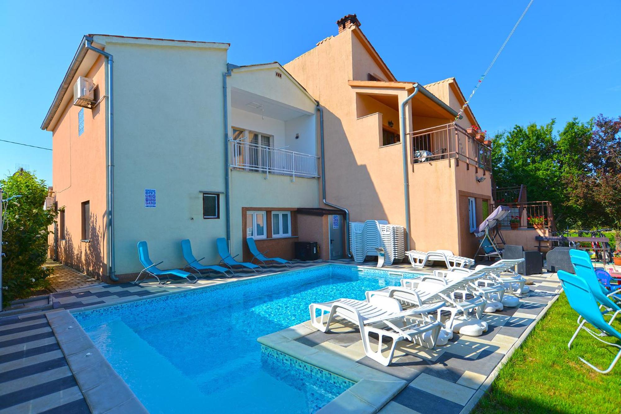 Apartments Olea Phasiana