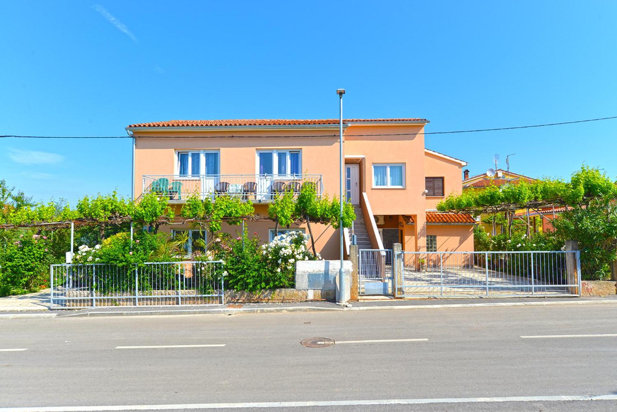 Apartments Olea Phasiana