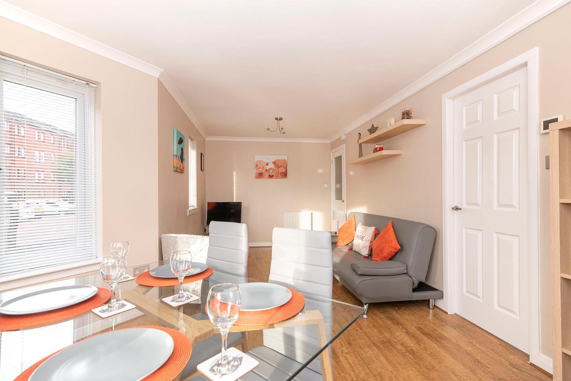 The Cluthar - Ground Floor West End City Centre Rockvilla flat & Parking view 2