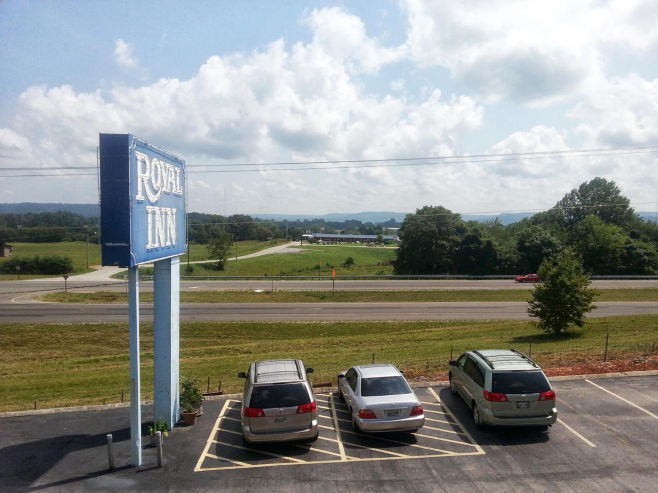 Royal Inn - Property Image 25