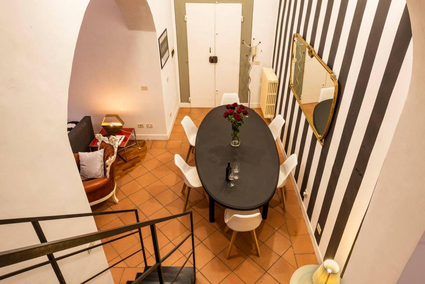Chic Mamma Luxury Loft Suite