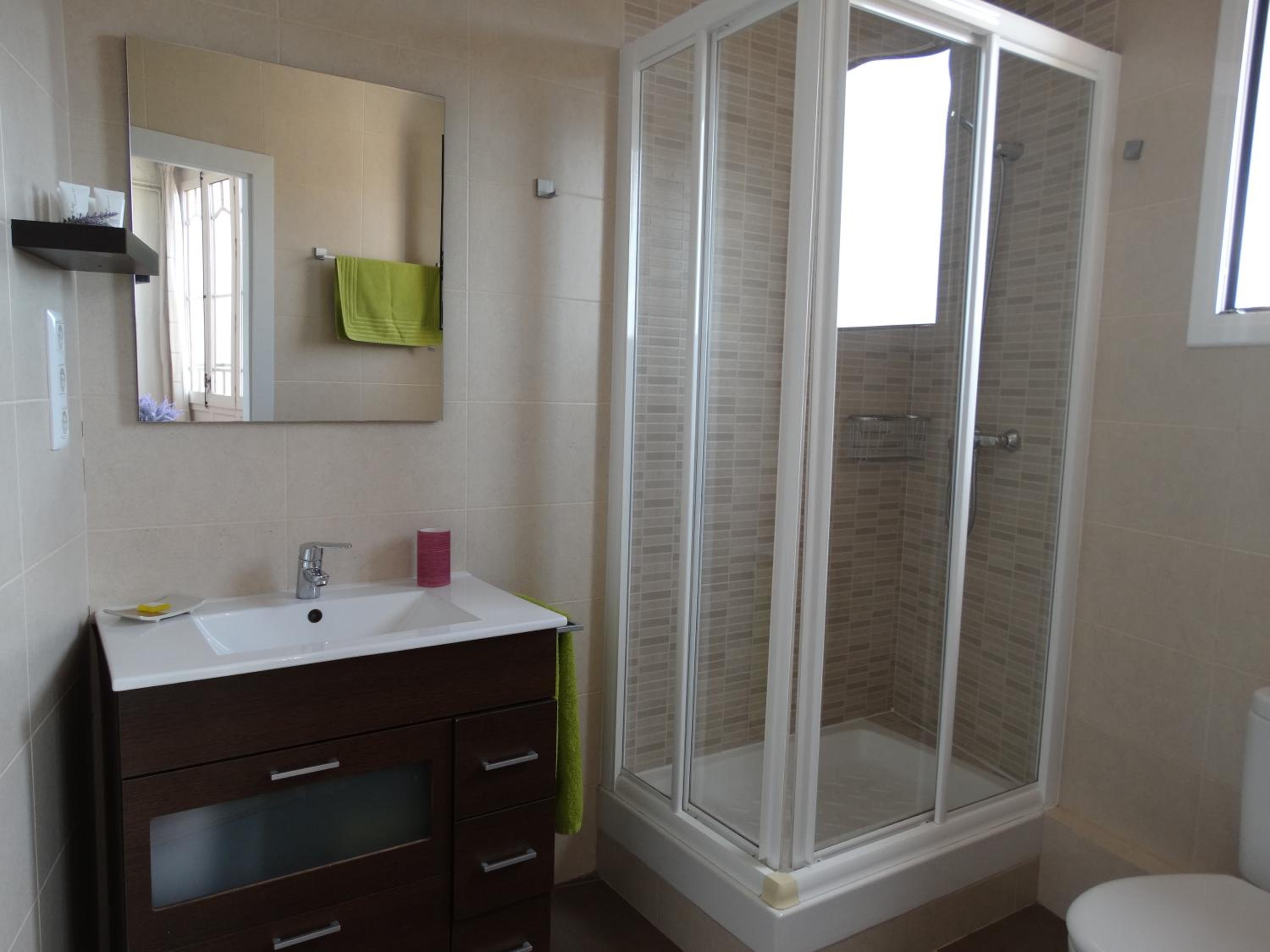 Feel at Sants Apartments