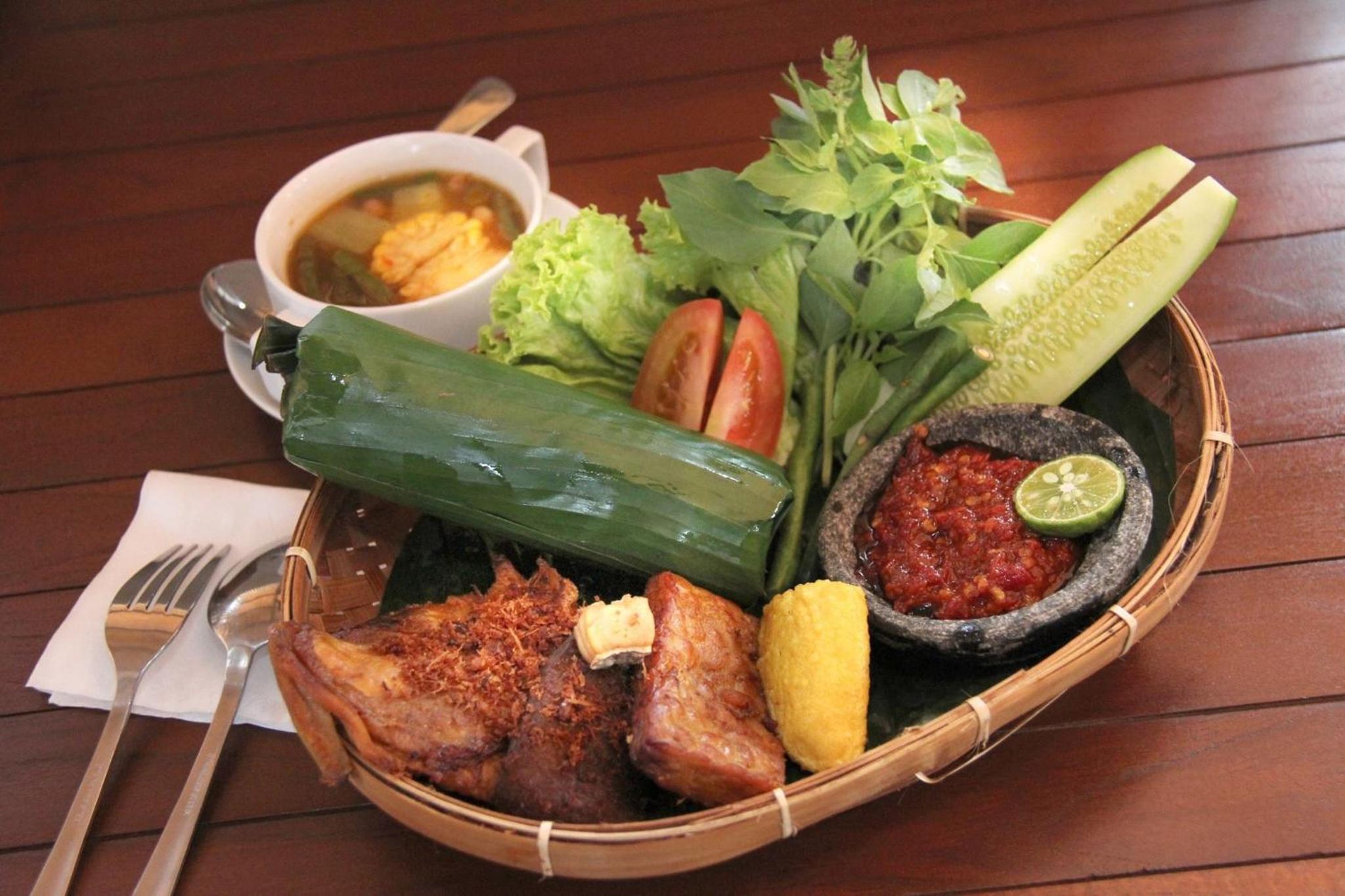 Kampoeng Wisata Rumah Joglo