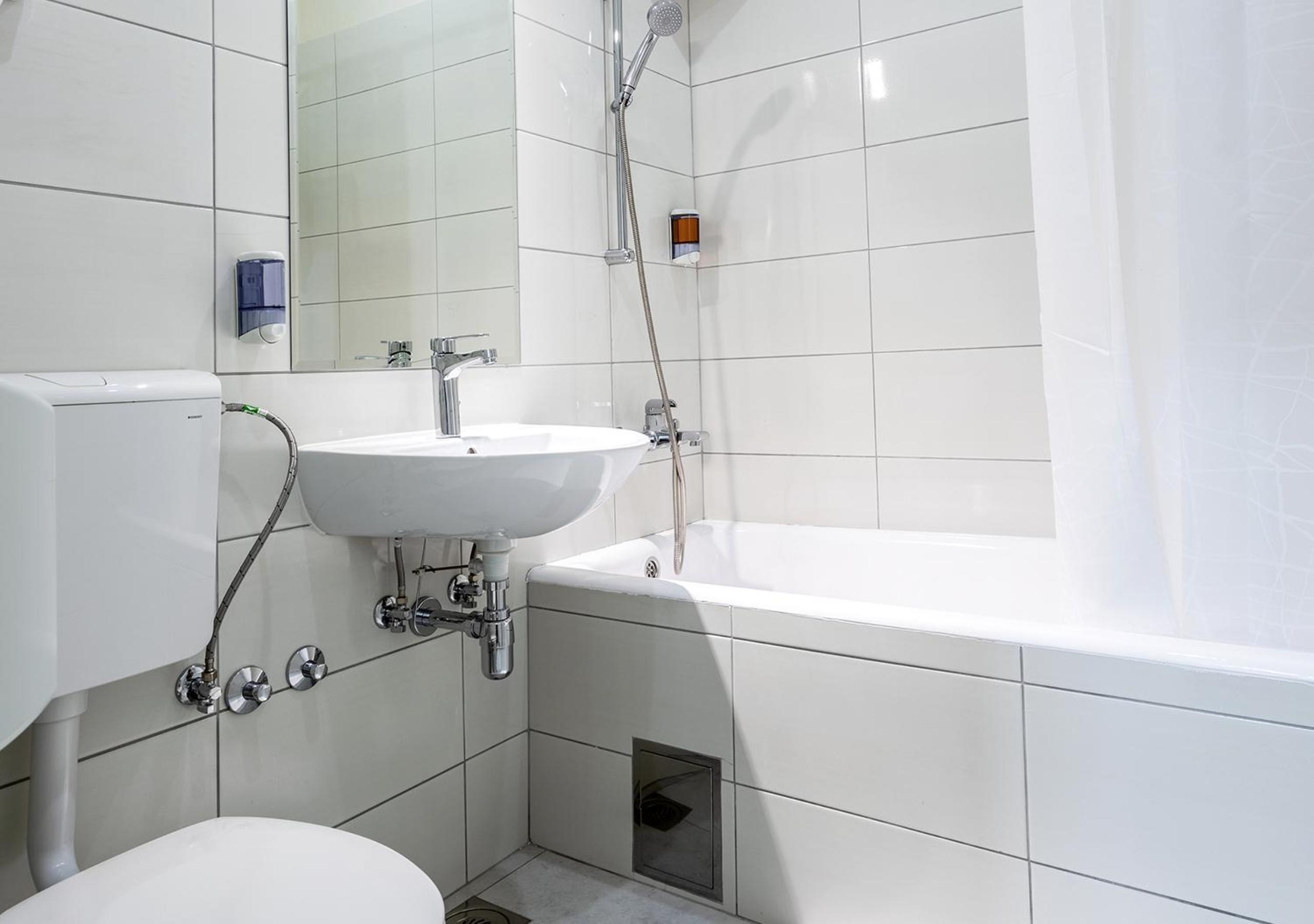 Booking En Suite