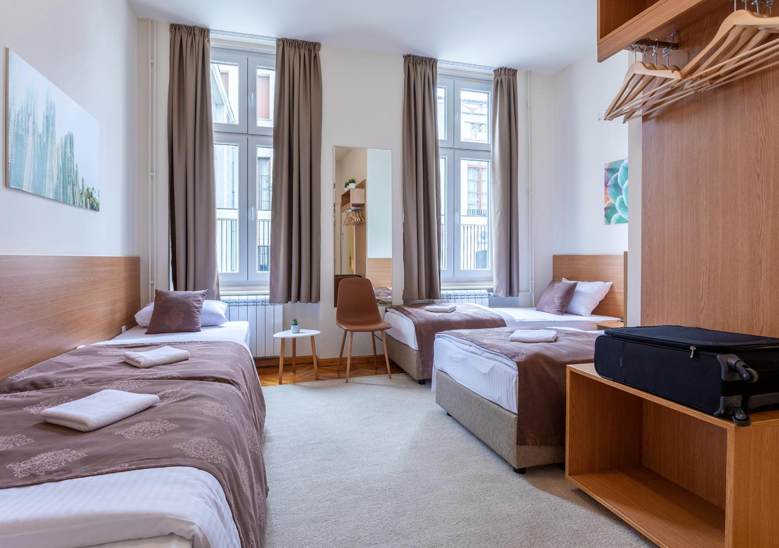 Booking En Suite