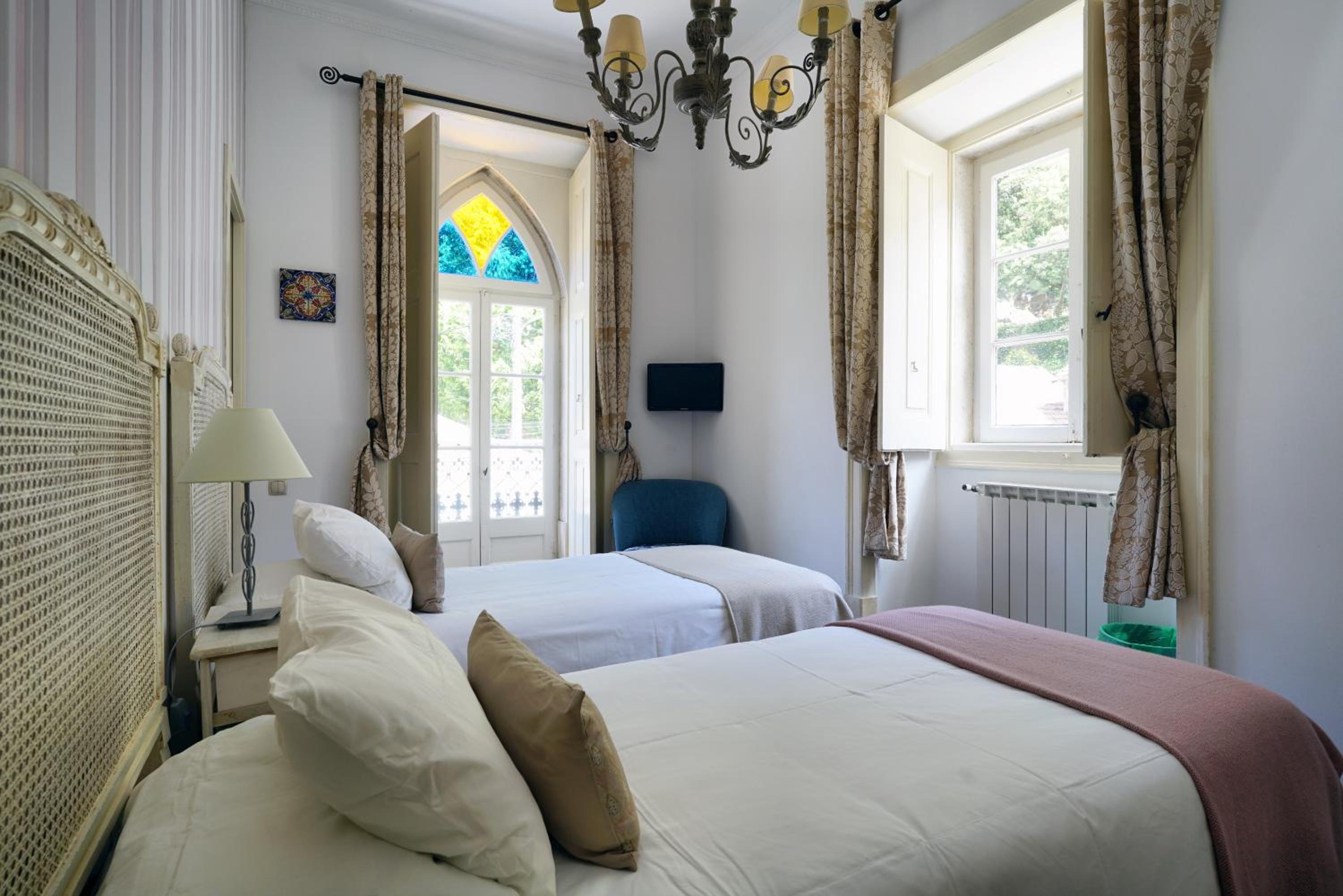 Charm Inn Sintra — photo 23