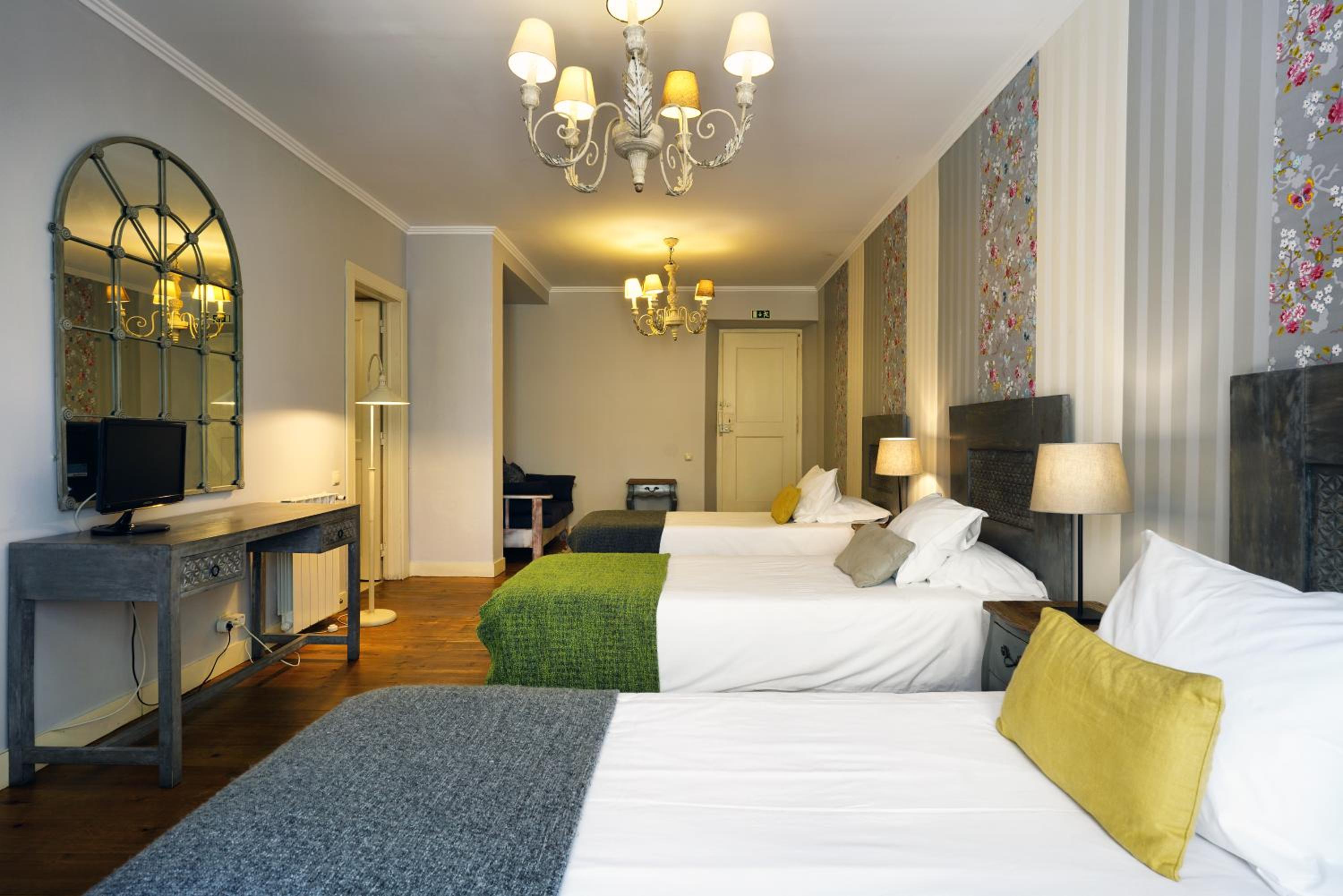 Charm Inn Sintra