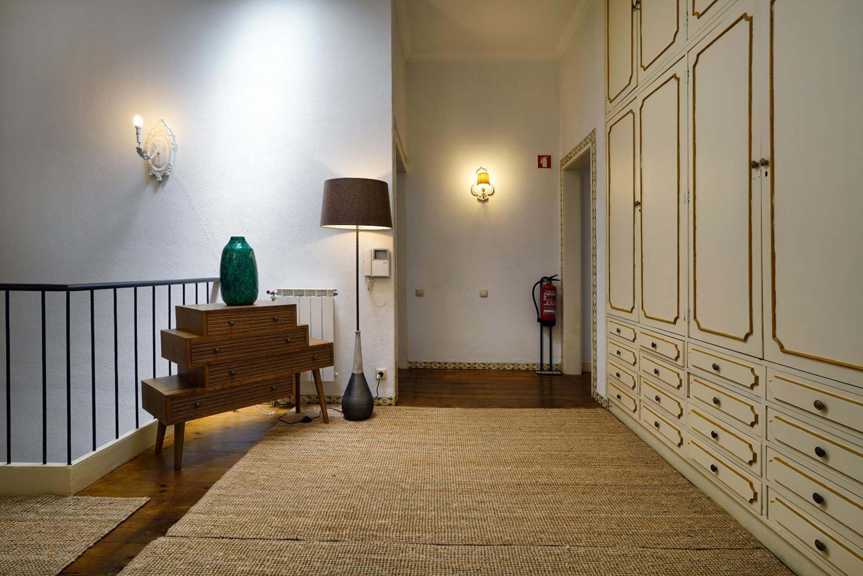 Charm Inn Sintra — photo 22