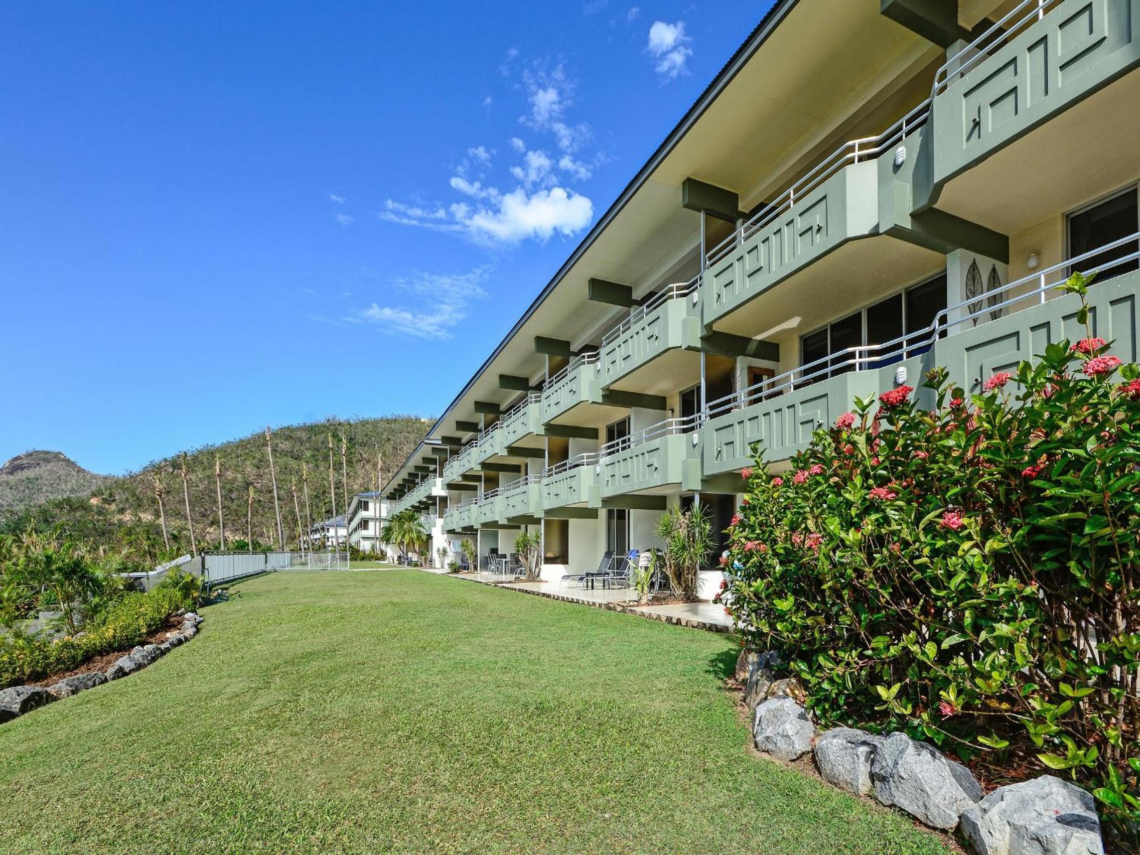 Hotel Hibiscus Apartments on Hamilton Island by HIHA - Image 1