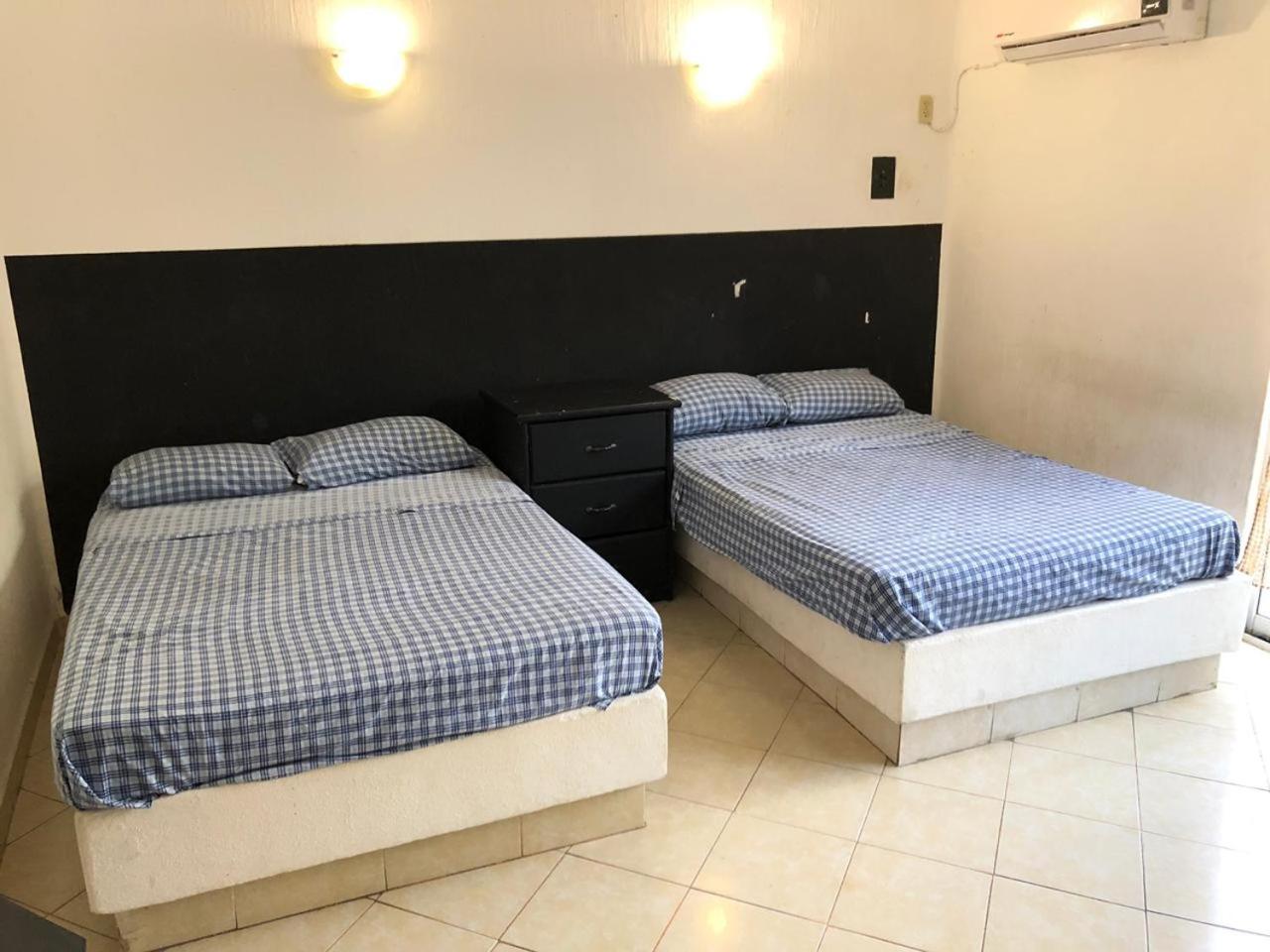 Casa y Villa Diamante, Manzanillo