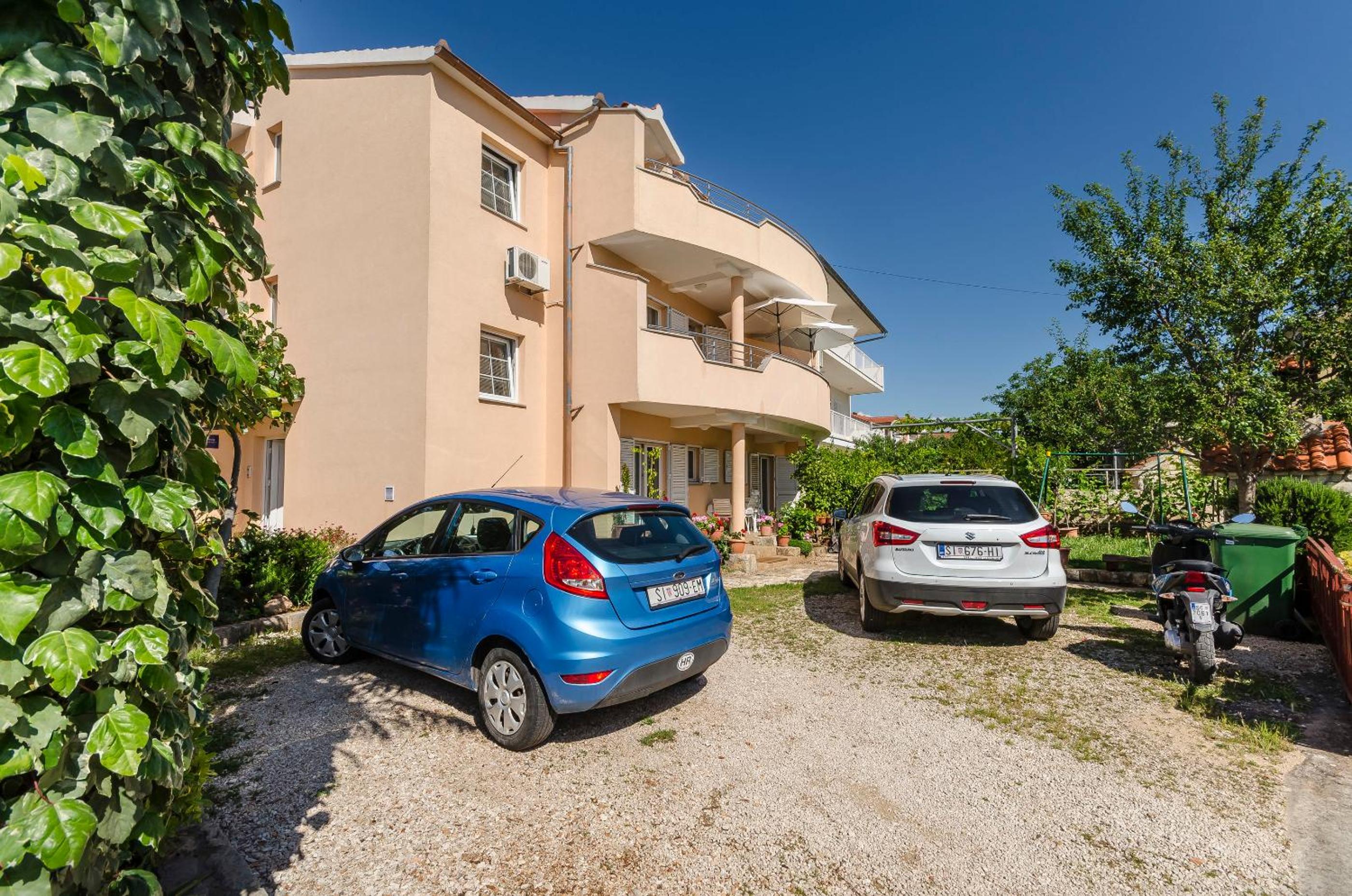 Photo 36