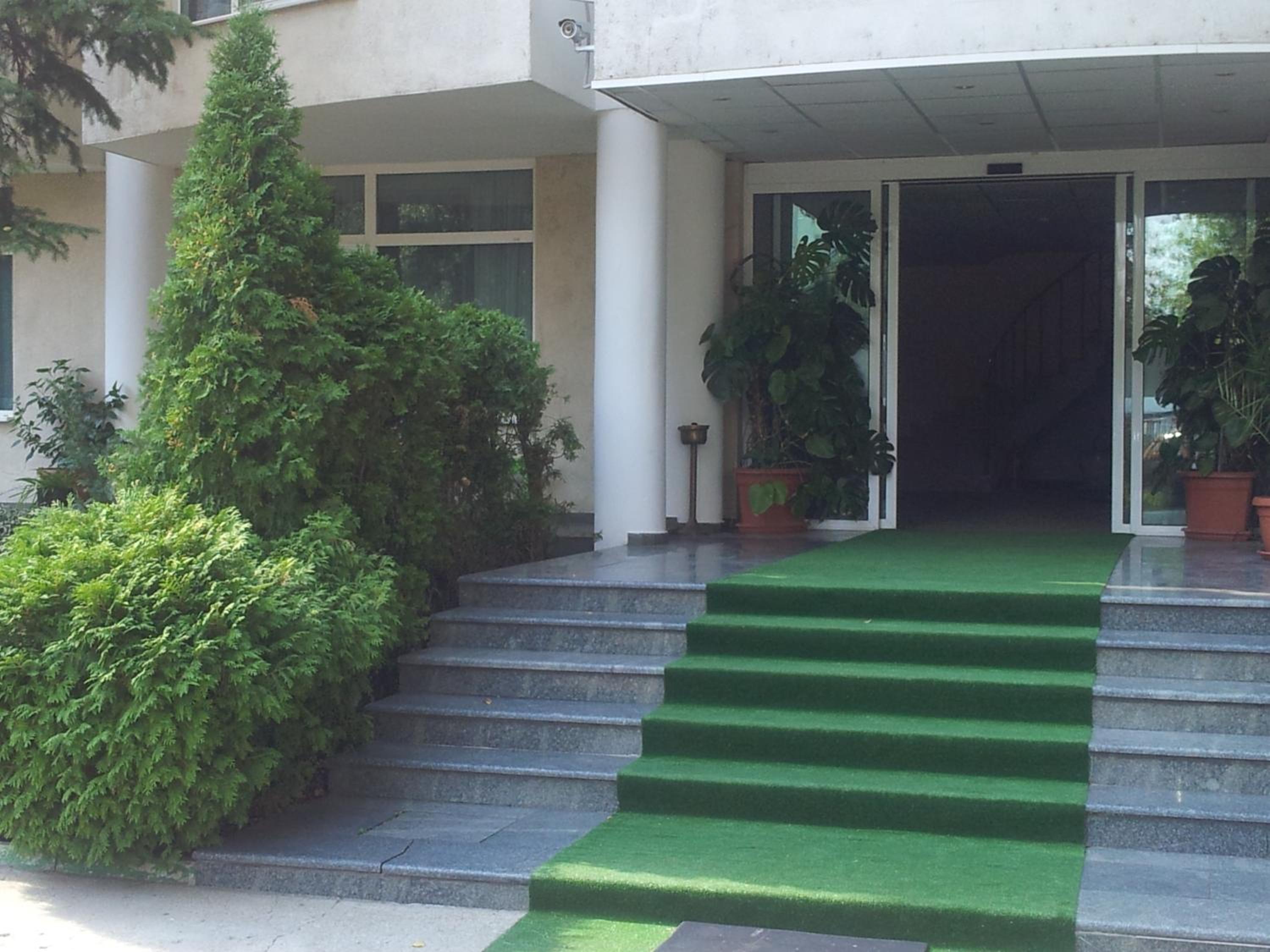 Hostel Elena