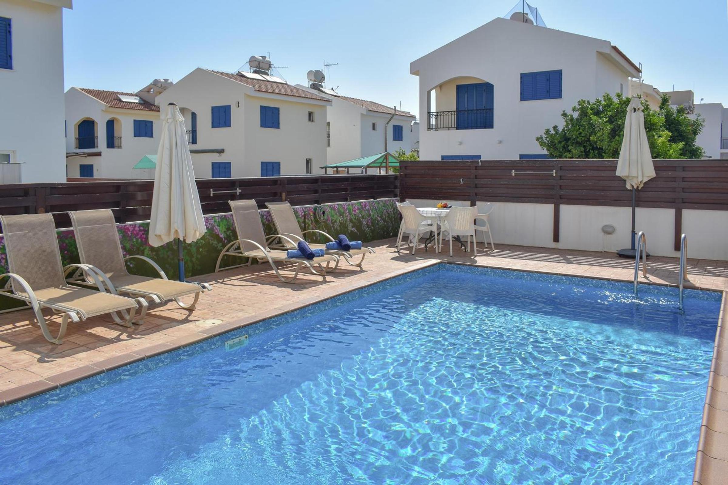 Photo 52