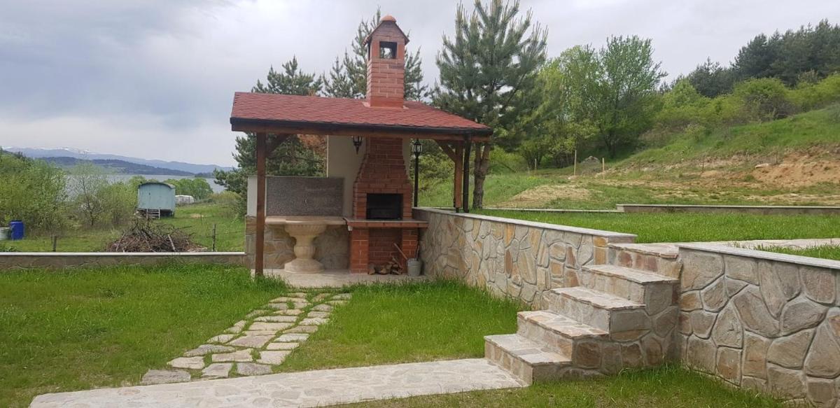 Ilievi Guest Houses