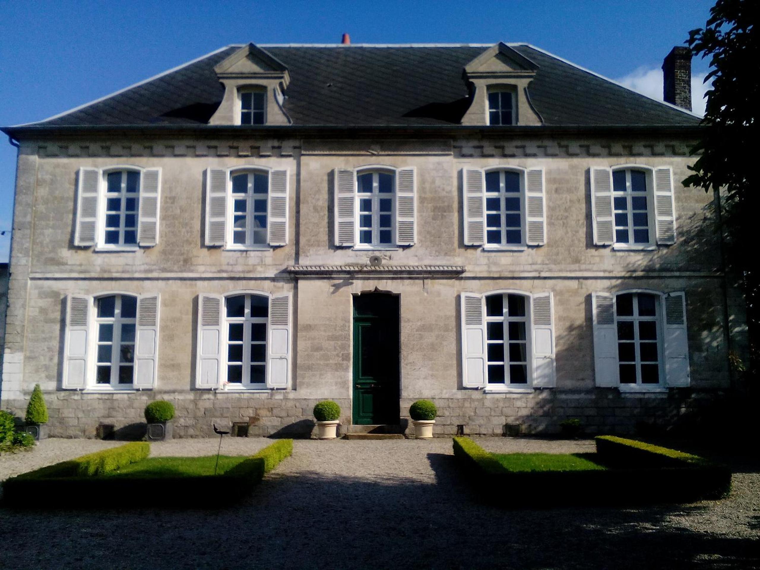 Charme D Antan view 2