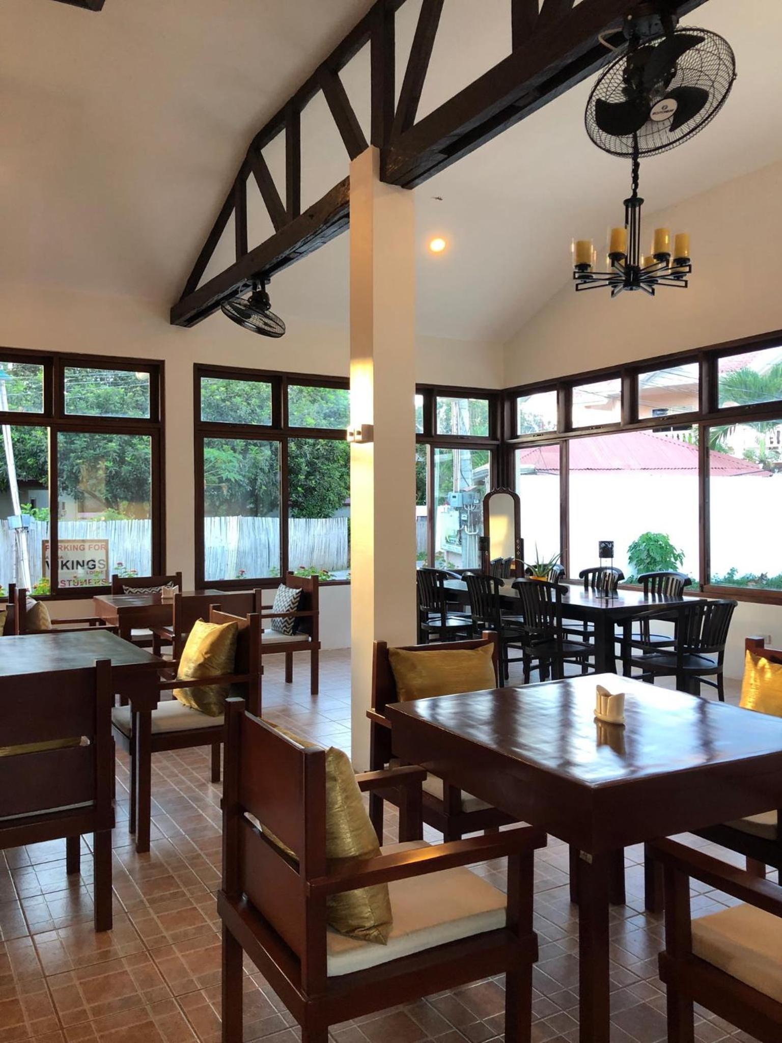 Alona Vikings Lodge view 2