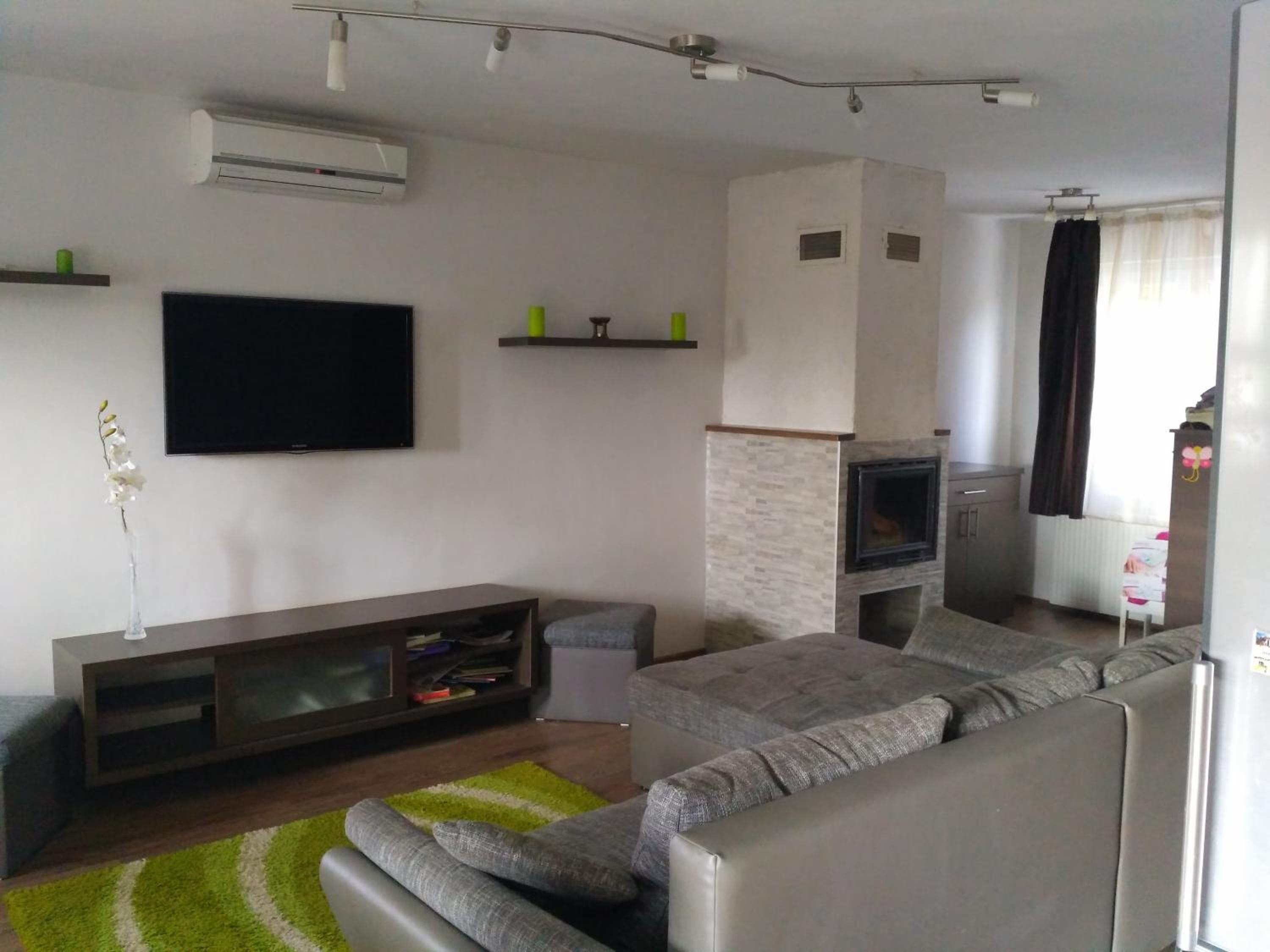 Family Holiday Apartman view 5