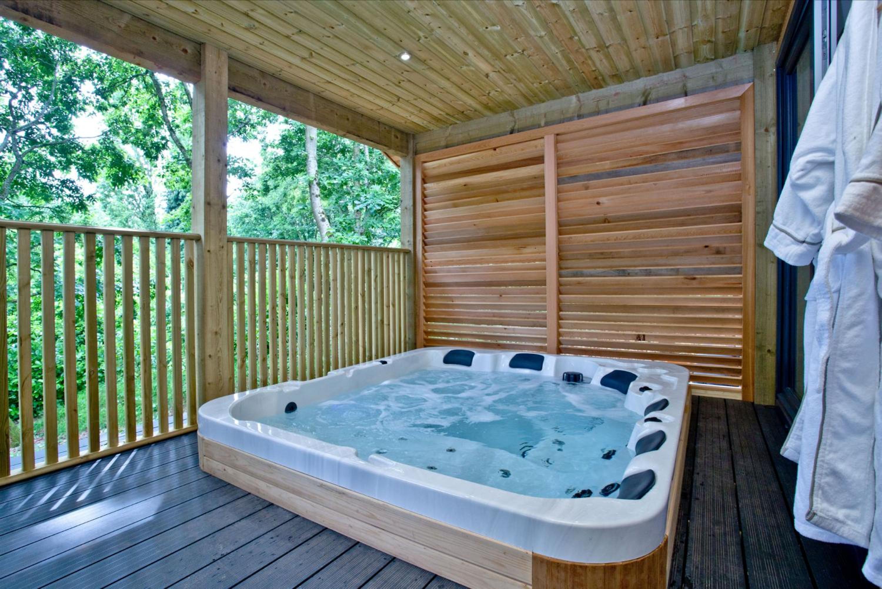 Cedar Lodge, South View Lodges, Exeter