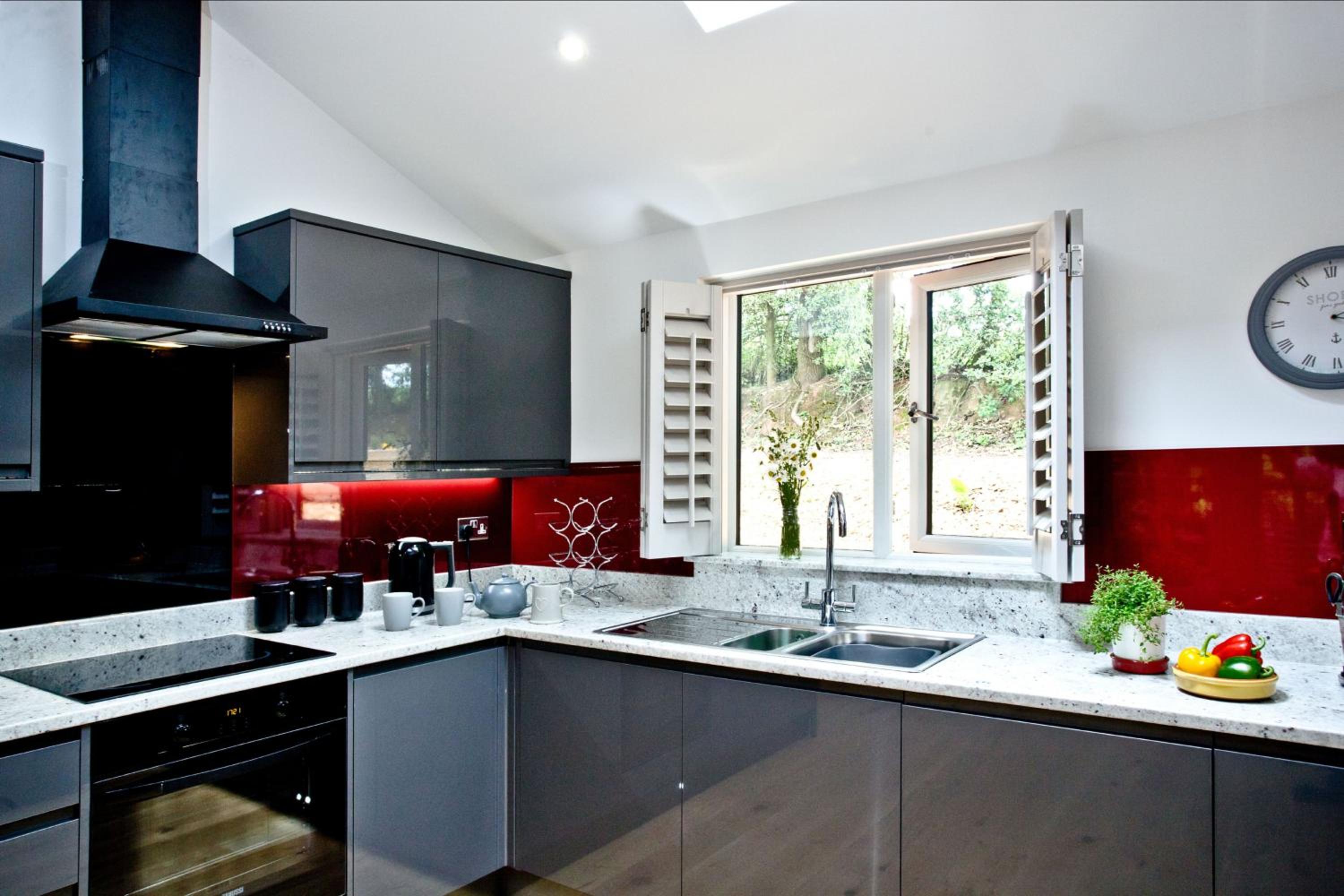 Cedar Lodge, South View Lodges, Exeter