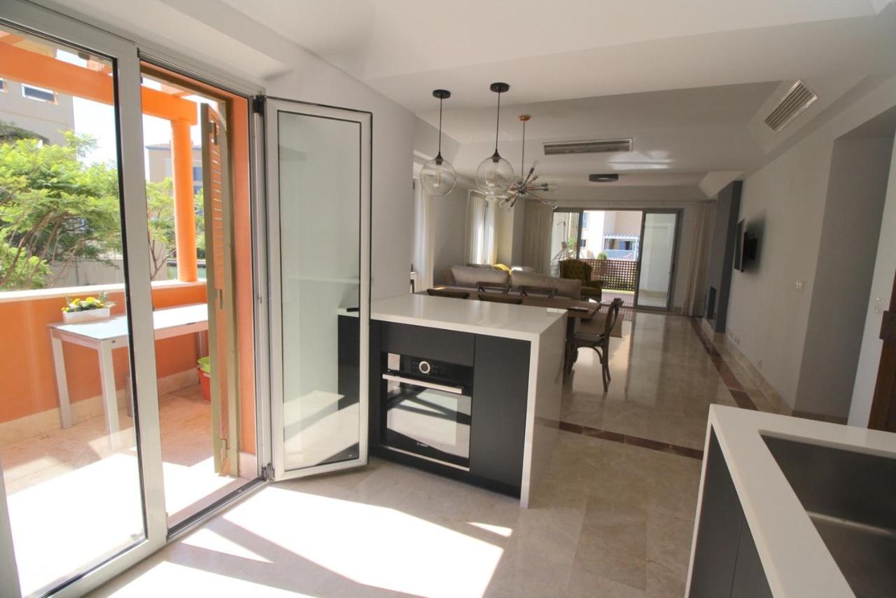 Sotogrande - SotoLUX