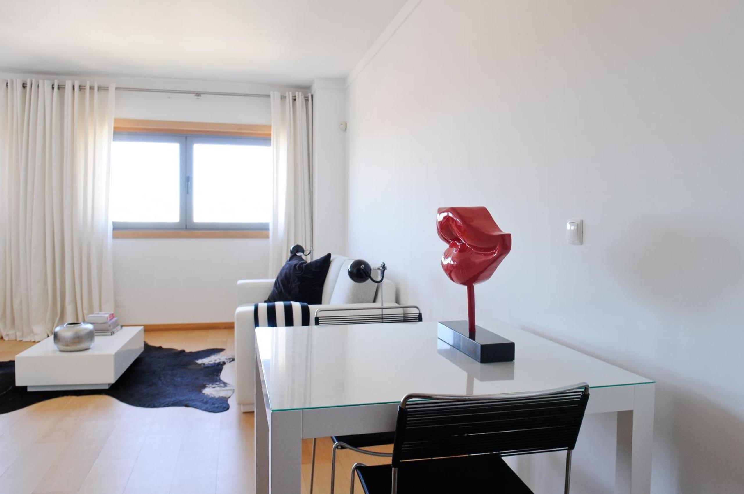 Panoramic Living