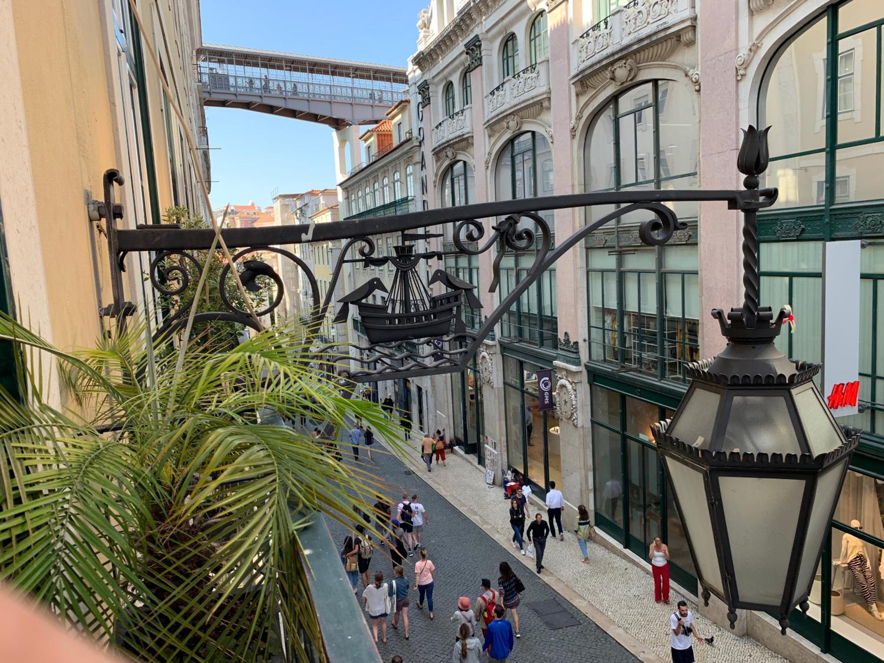LV Premier Apartments Chiado- CH