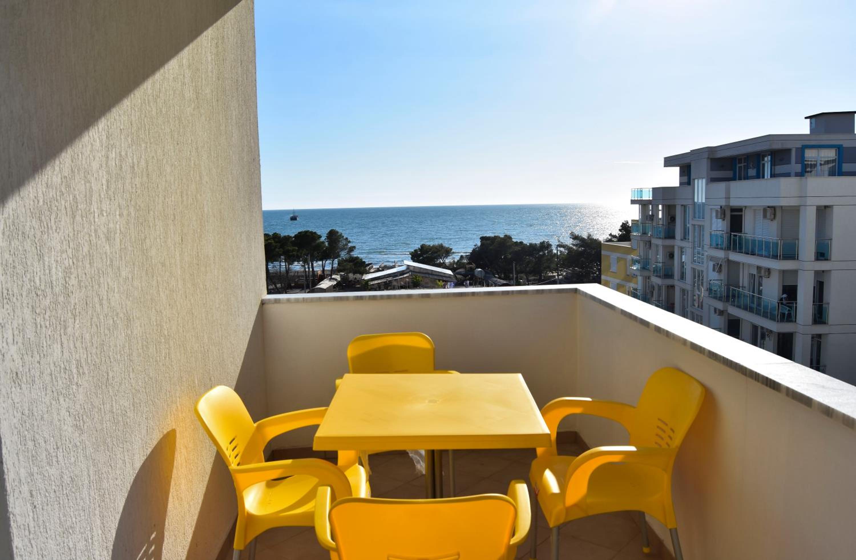Apartamente Antoni Shengjin