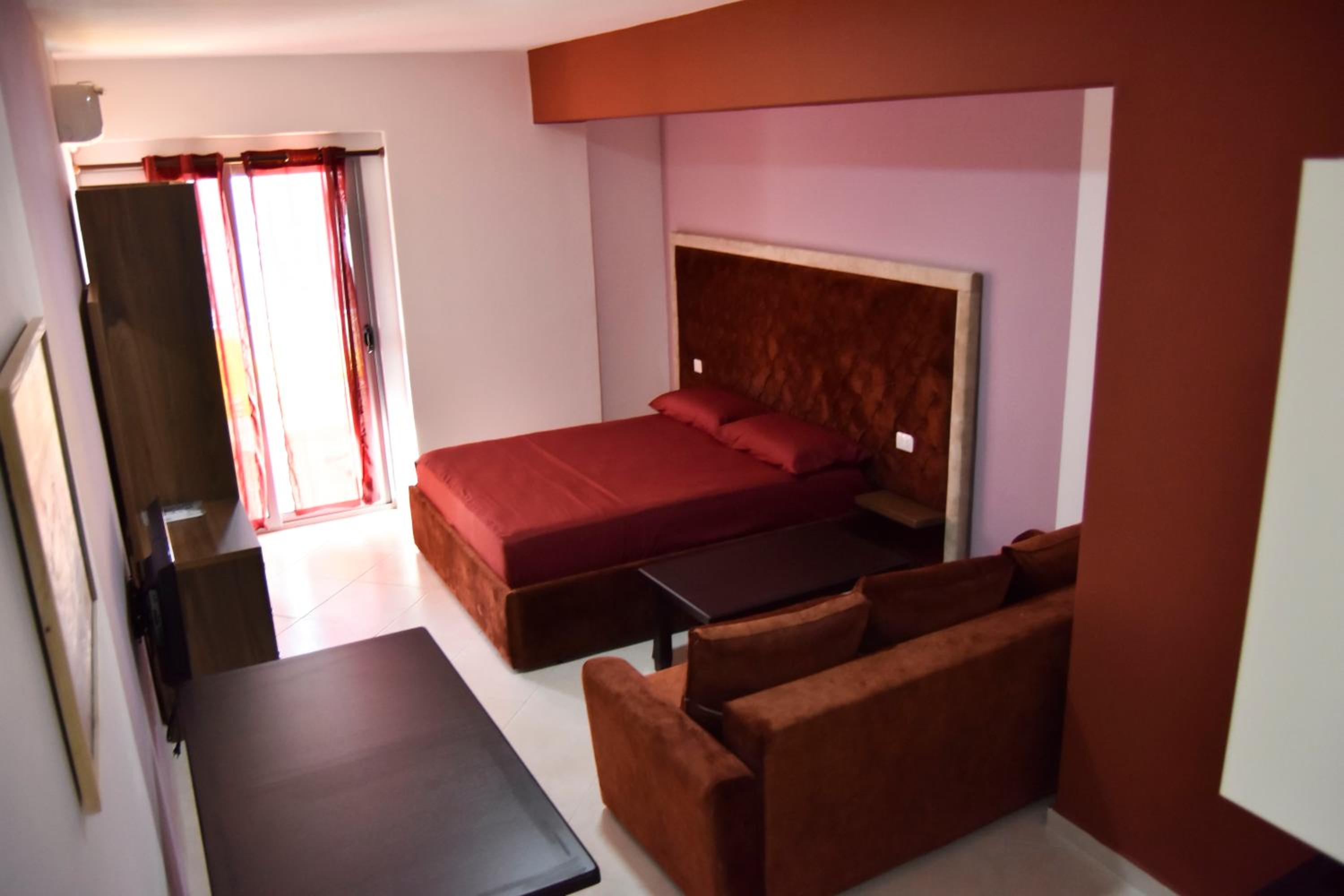 Apartamente Antoni Shengjin