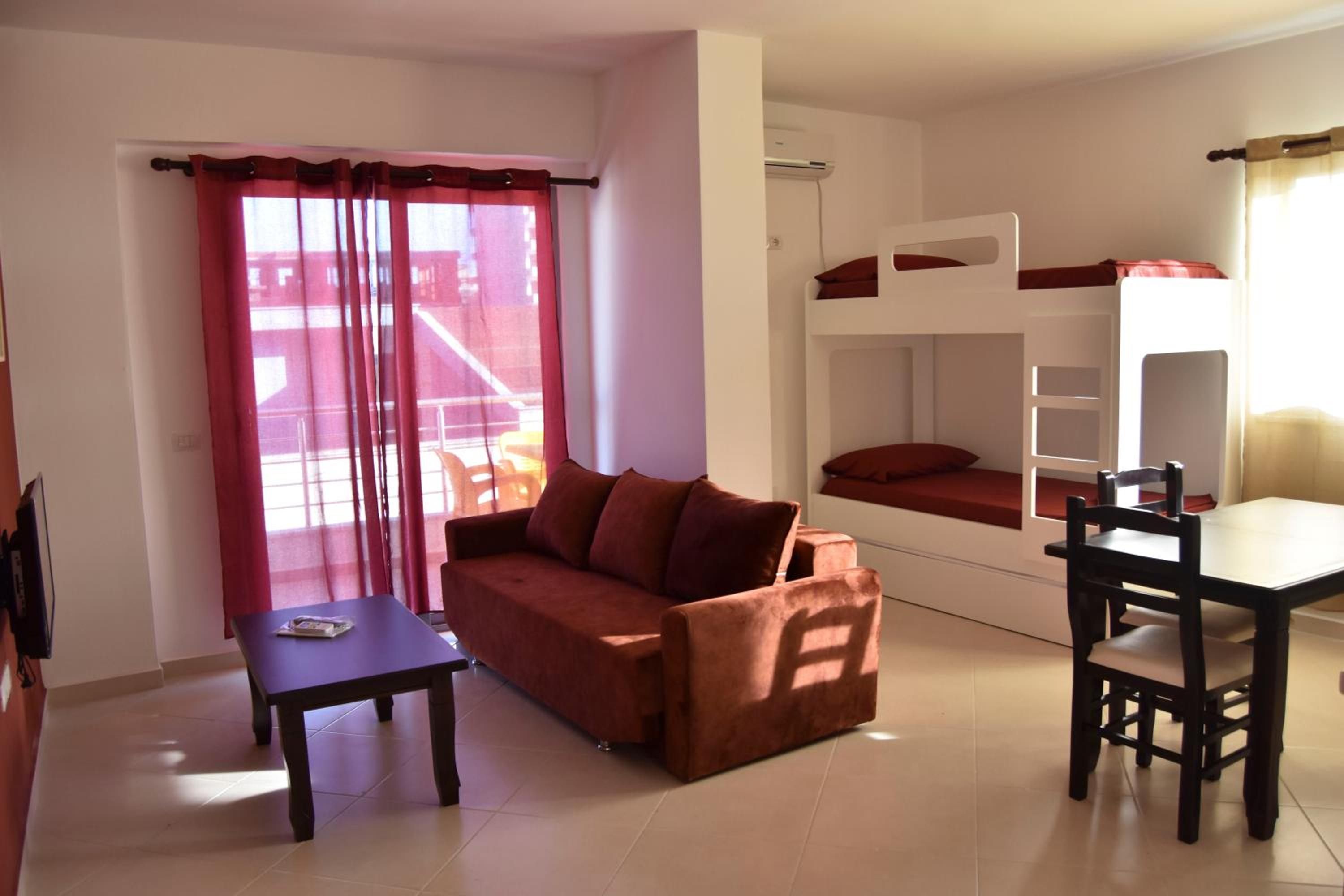 Apartamente Antoni Shengjin