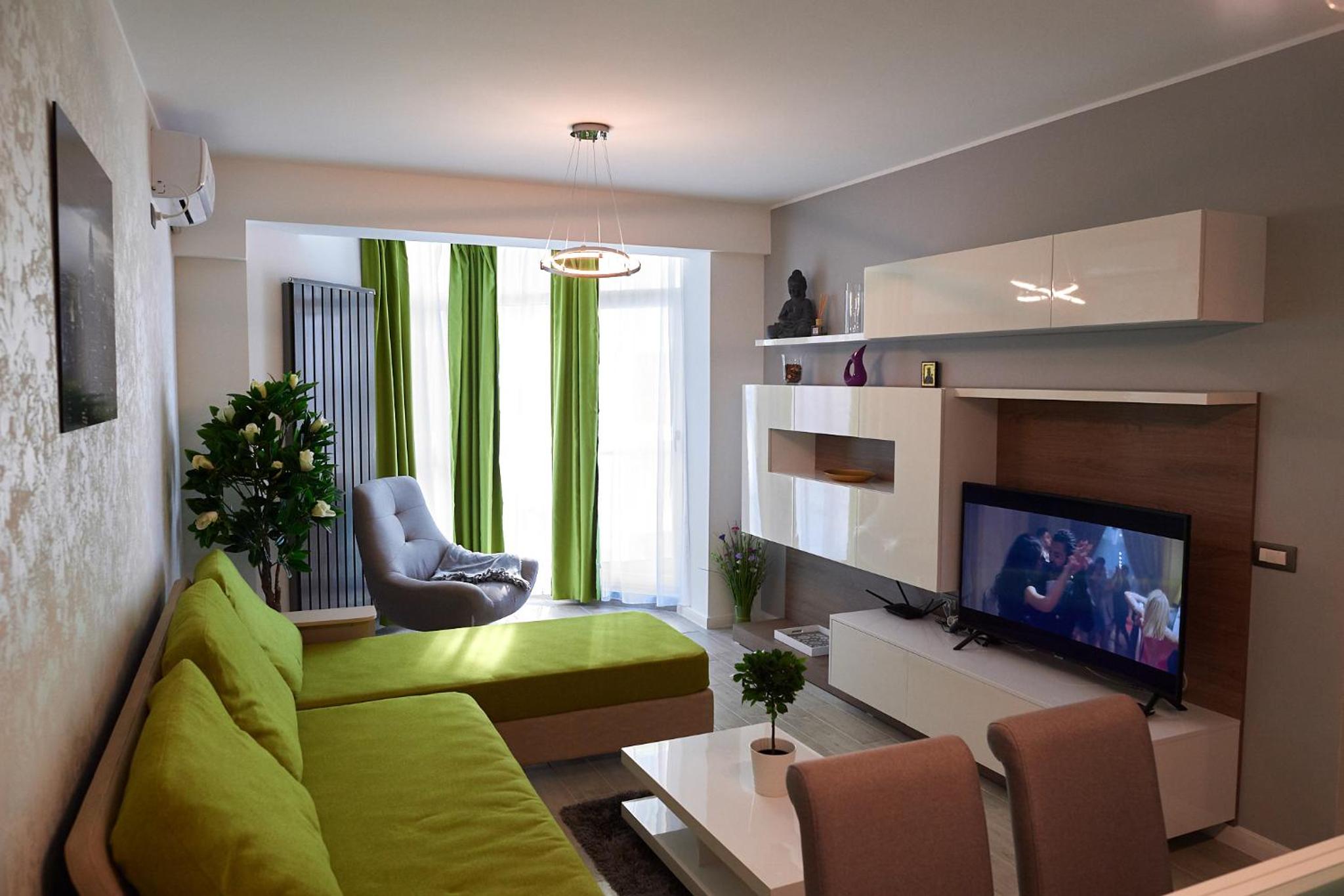 Ambient Holiday Apartment Beach resort view 2
